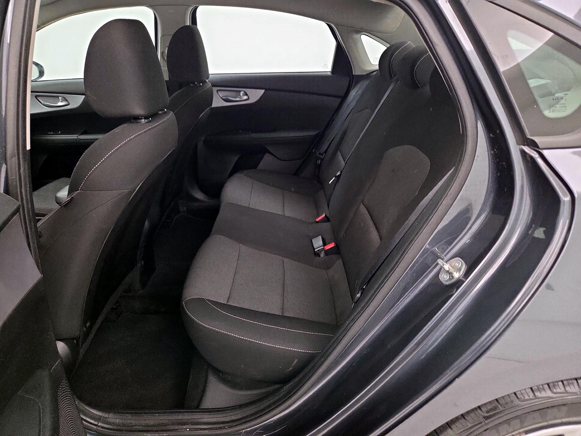 Thumbnail: 2023 Kia Forte - 17