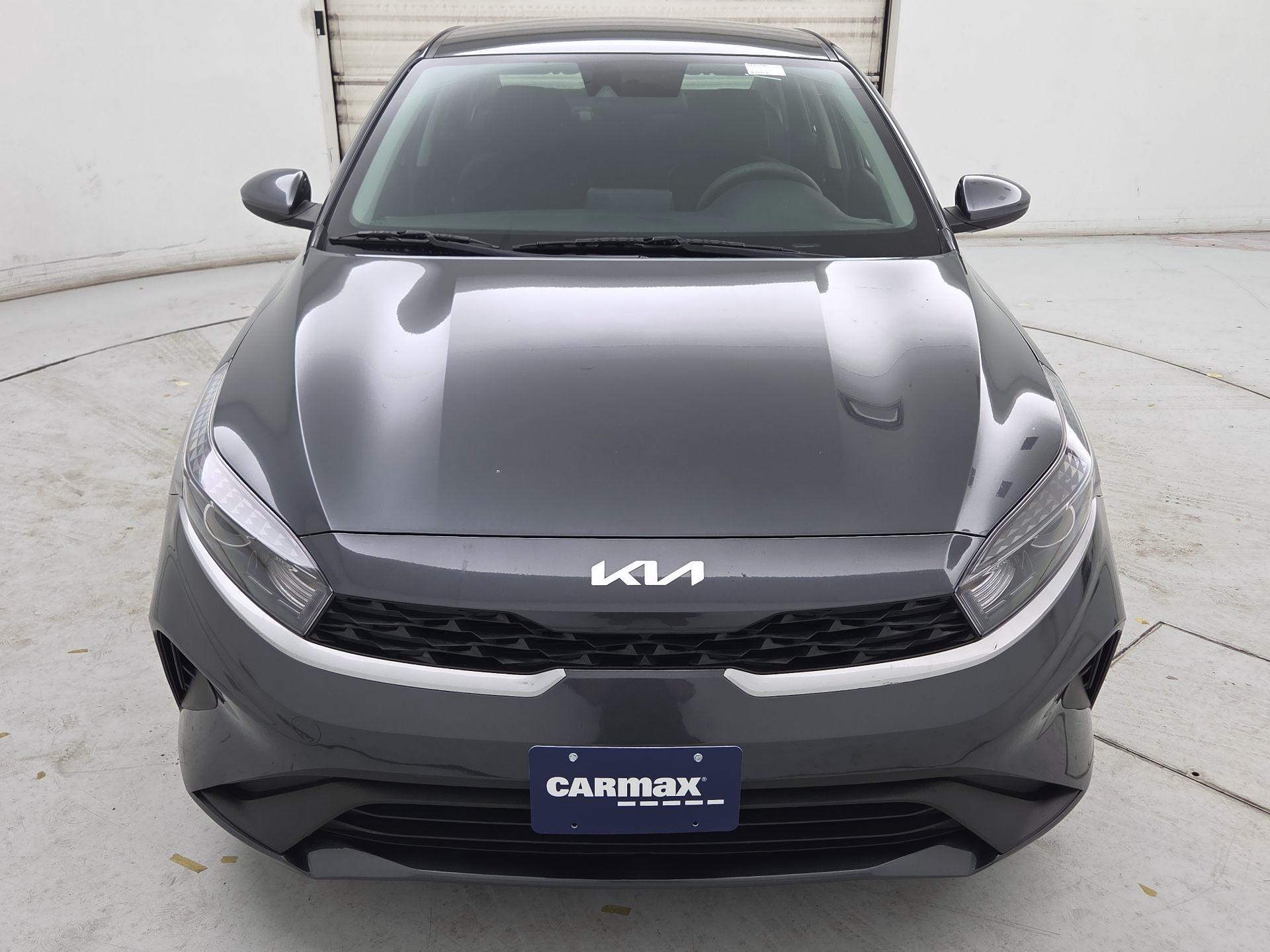 Thumbnail: 2023 Kia Forte - 2