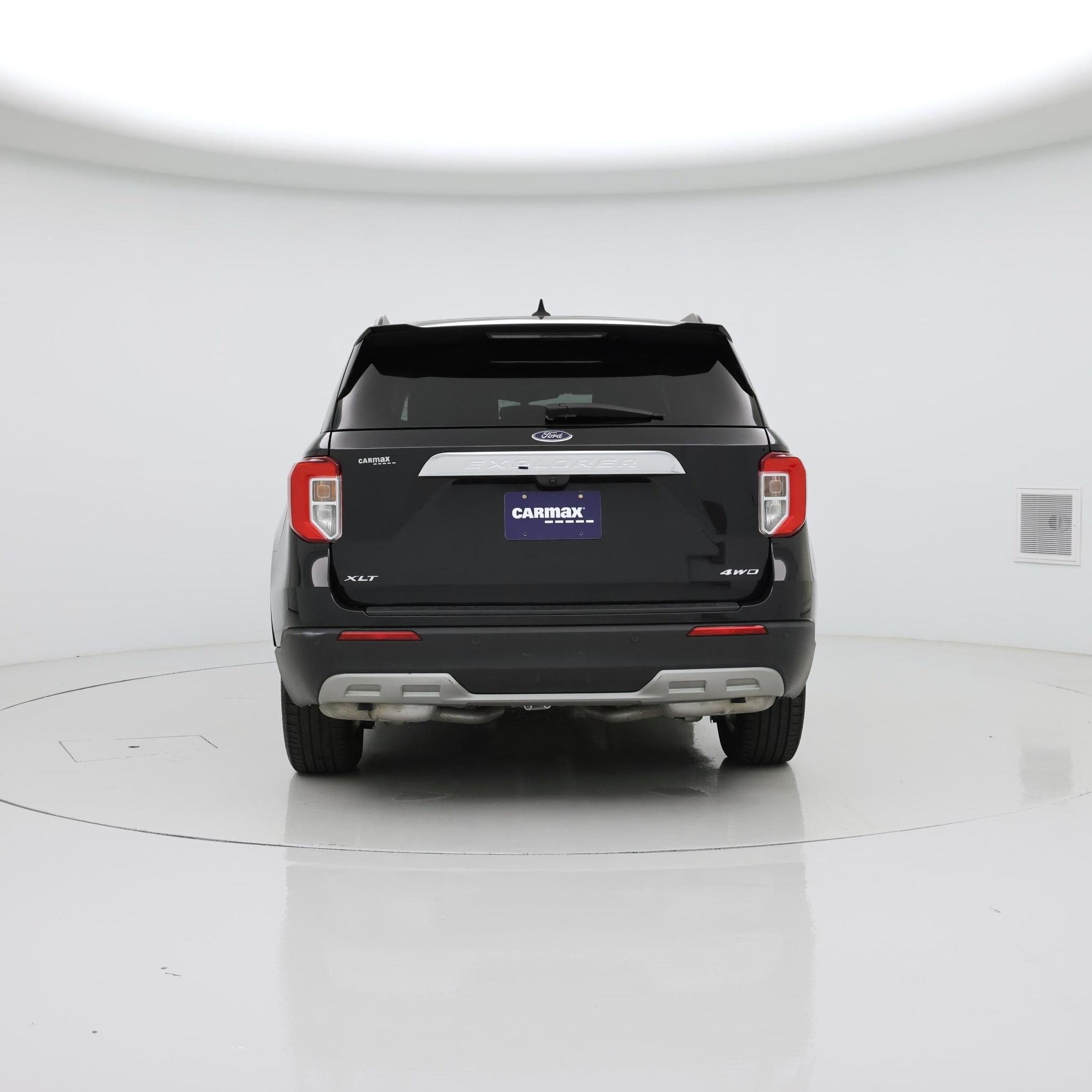 Thumbnail: 2022 Ford Explorer - 6
