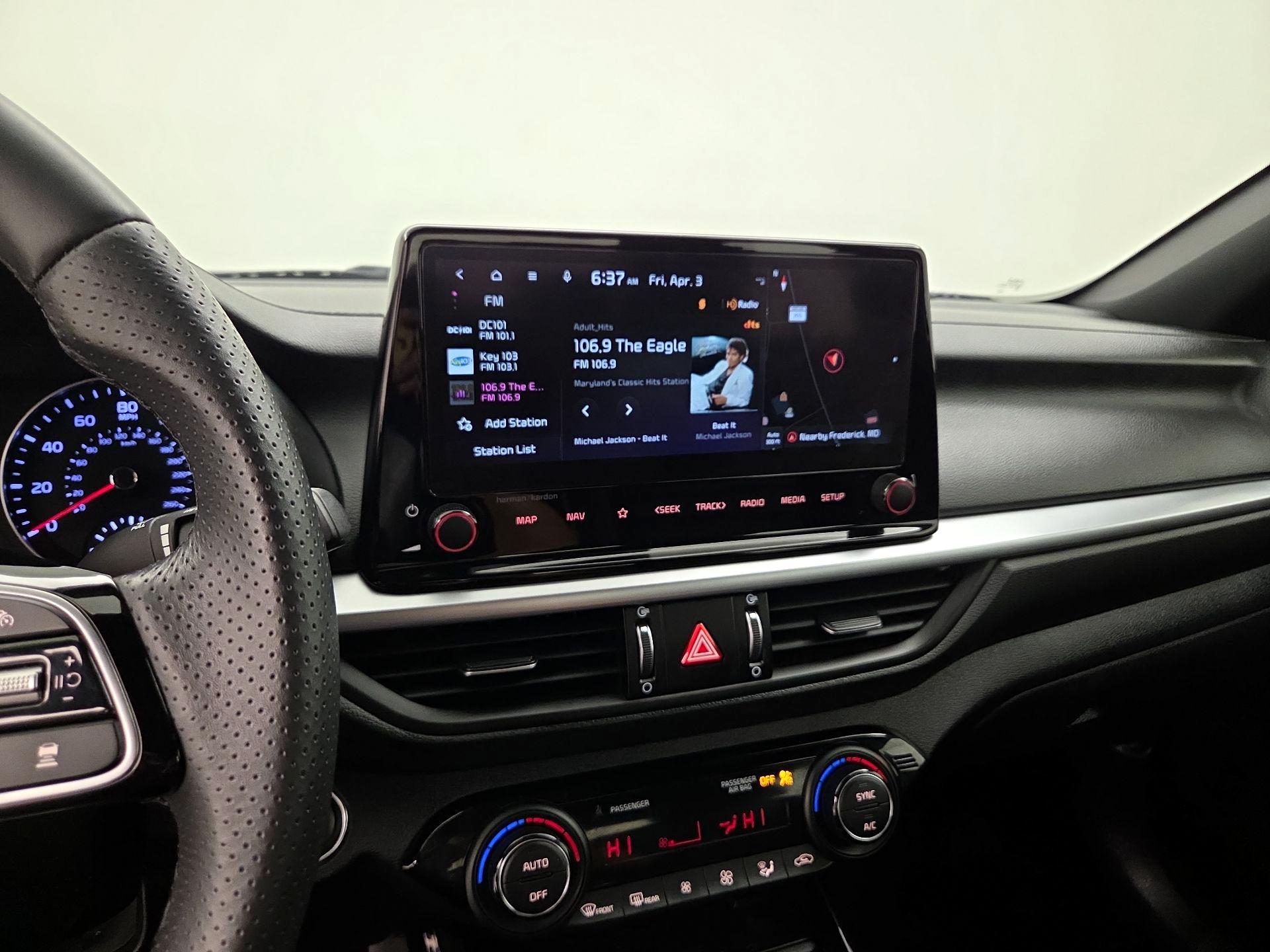 Thumbnail: 2024 Kia Forte - 16