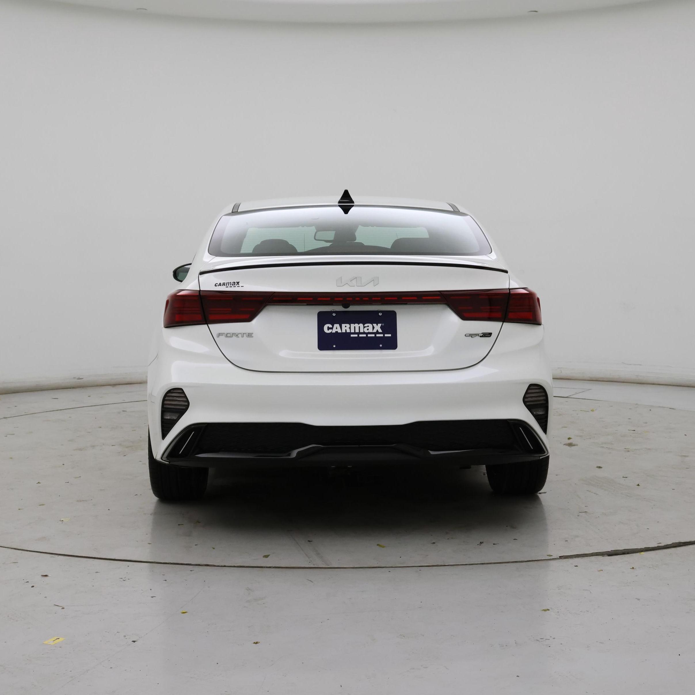Thumbnail: 2024 Kia Forte - 6