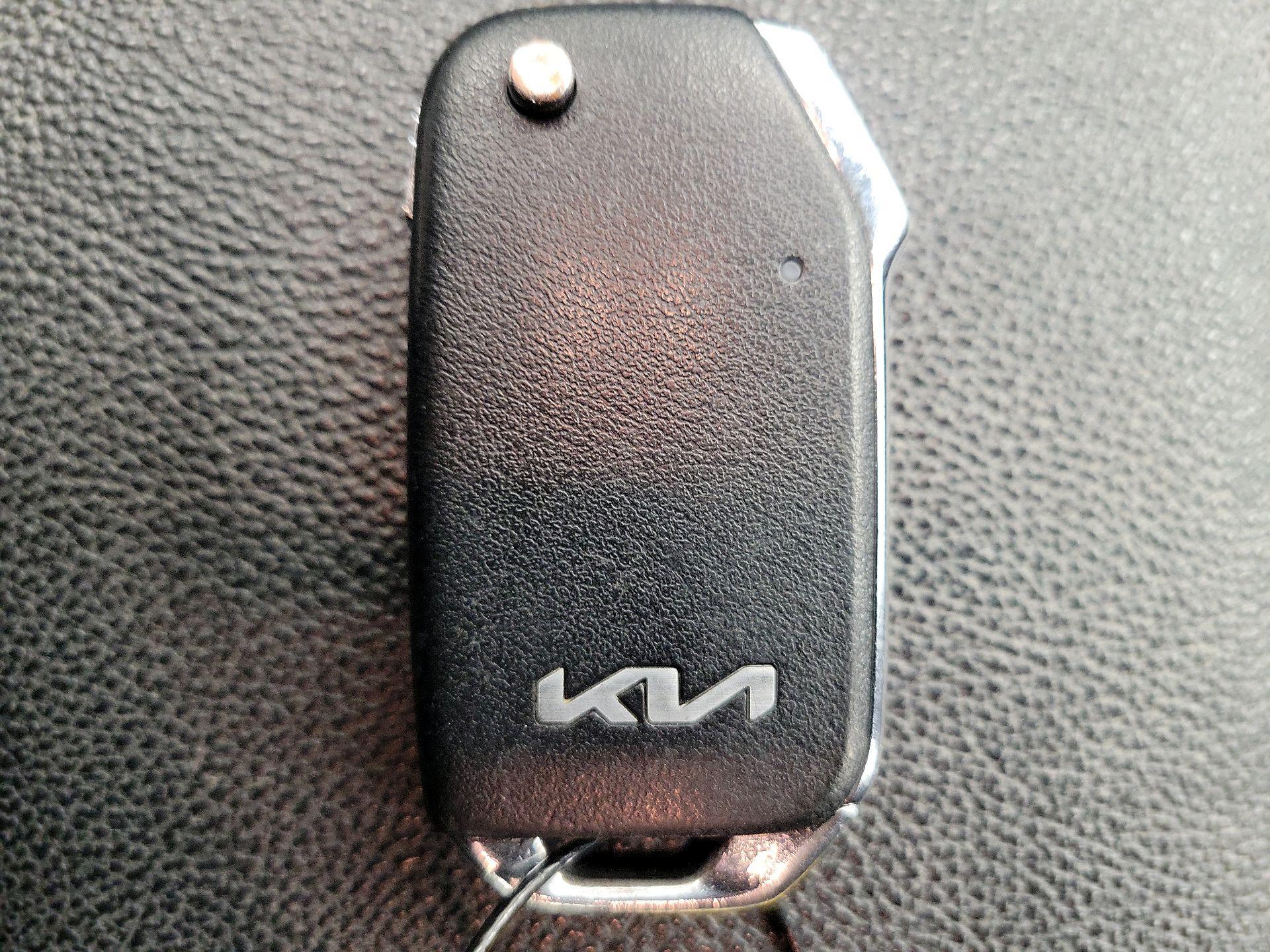 Thumbnail: 2023 Kia Forte - 20