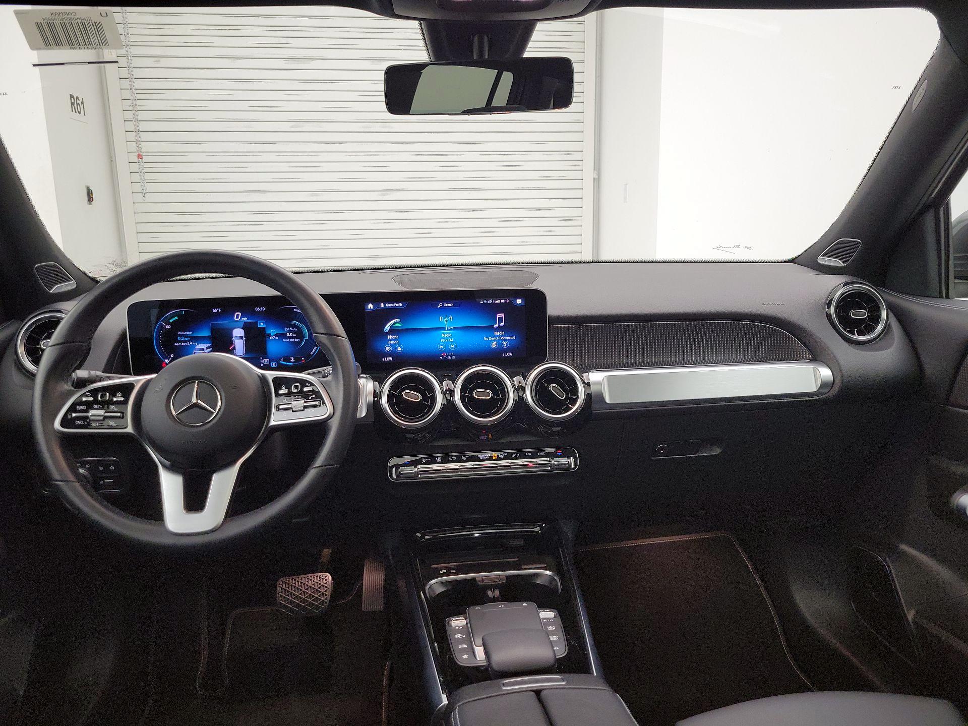 Thumbnail: 2021 Mercedes-Benz GLB - 9