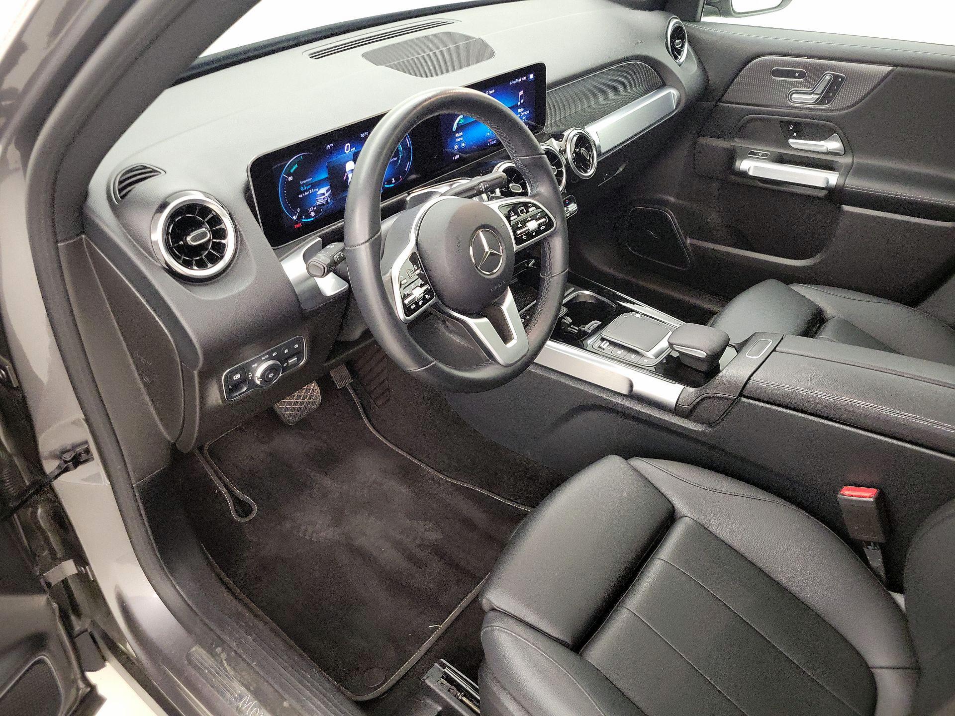 Thumbnail: 2021 Mercedes-Benz GLB - 11