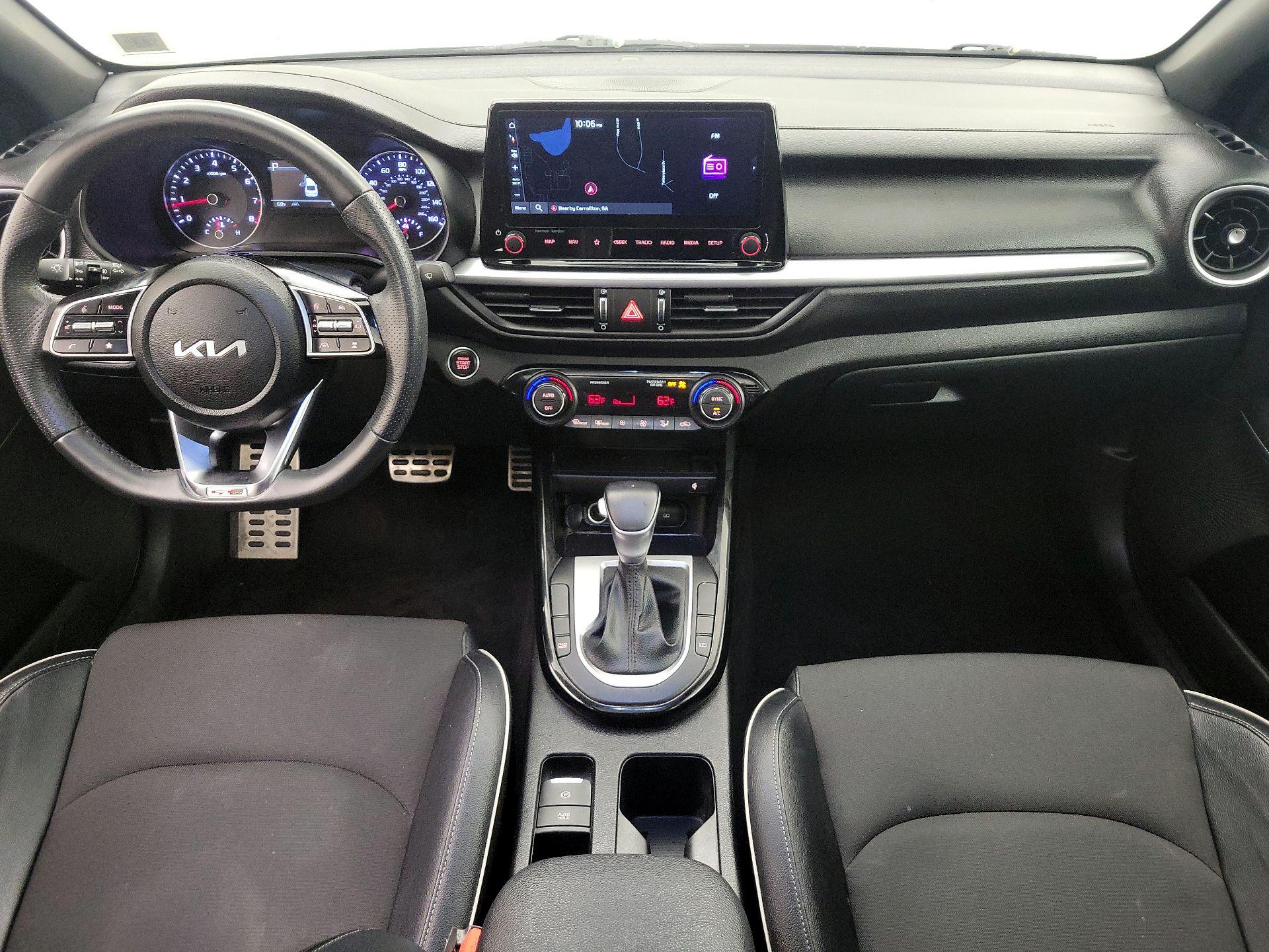 Thumbnail: 2023 Kia Forte - 9