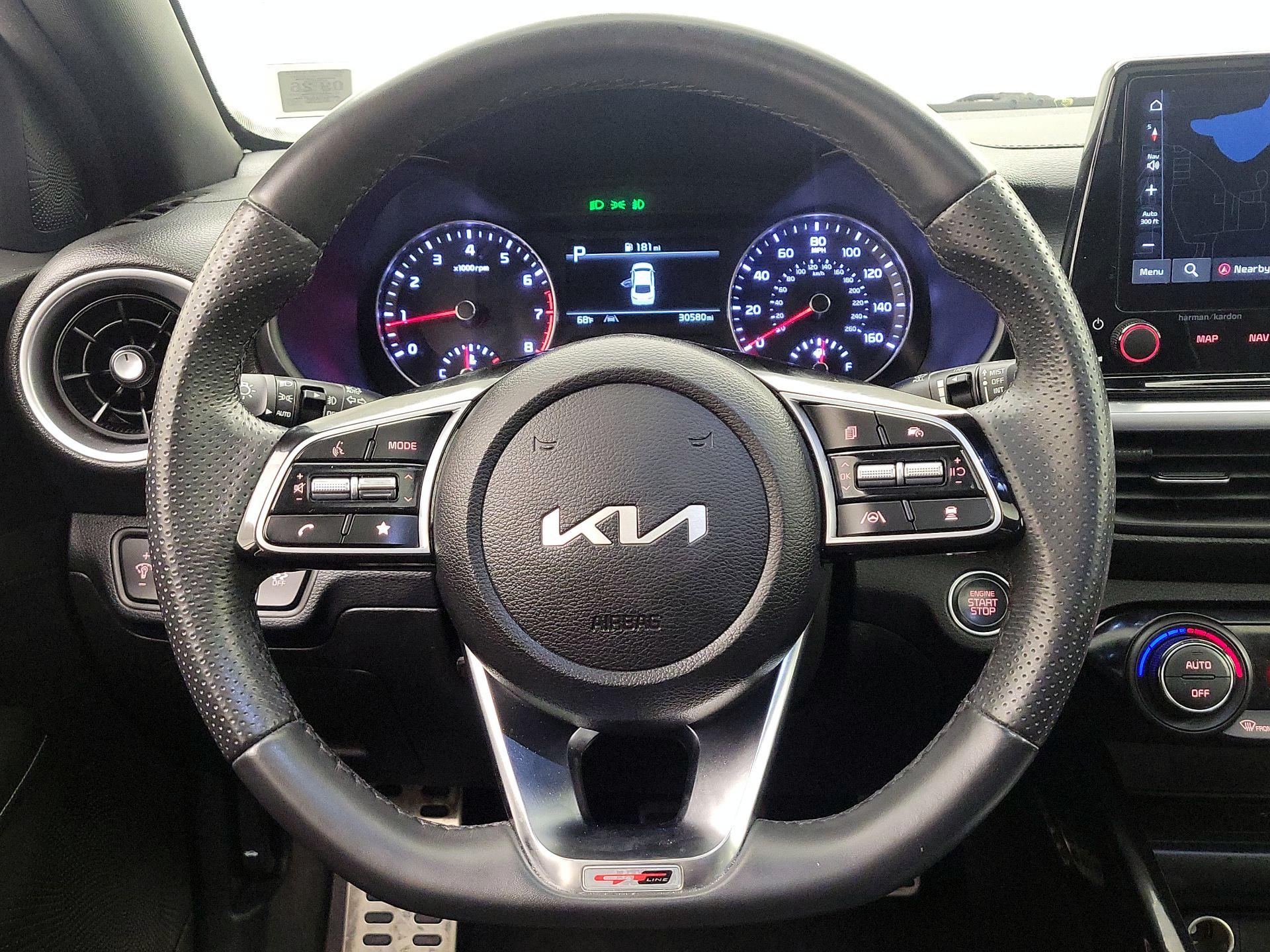 Thumbnail: 2023 Kia Forte - 10