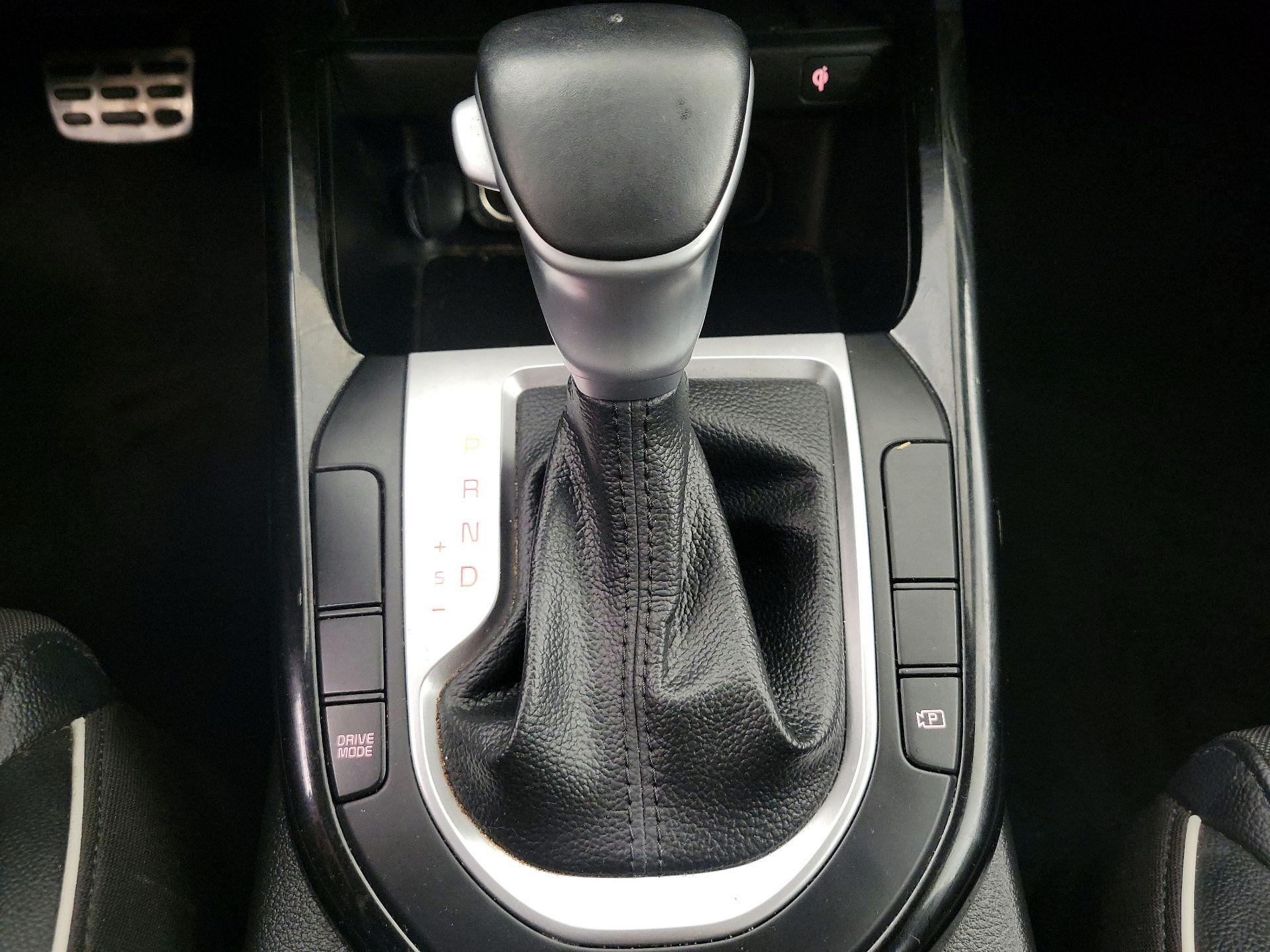 Thumbnail: 2023 Kia Forte - 18