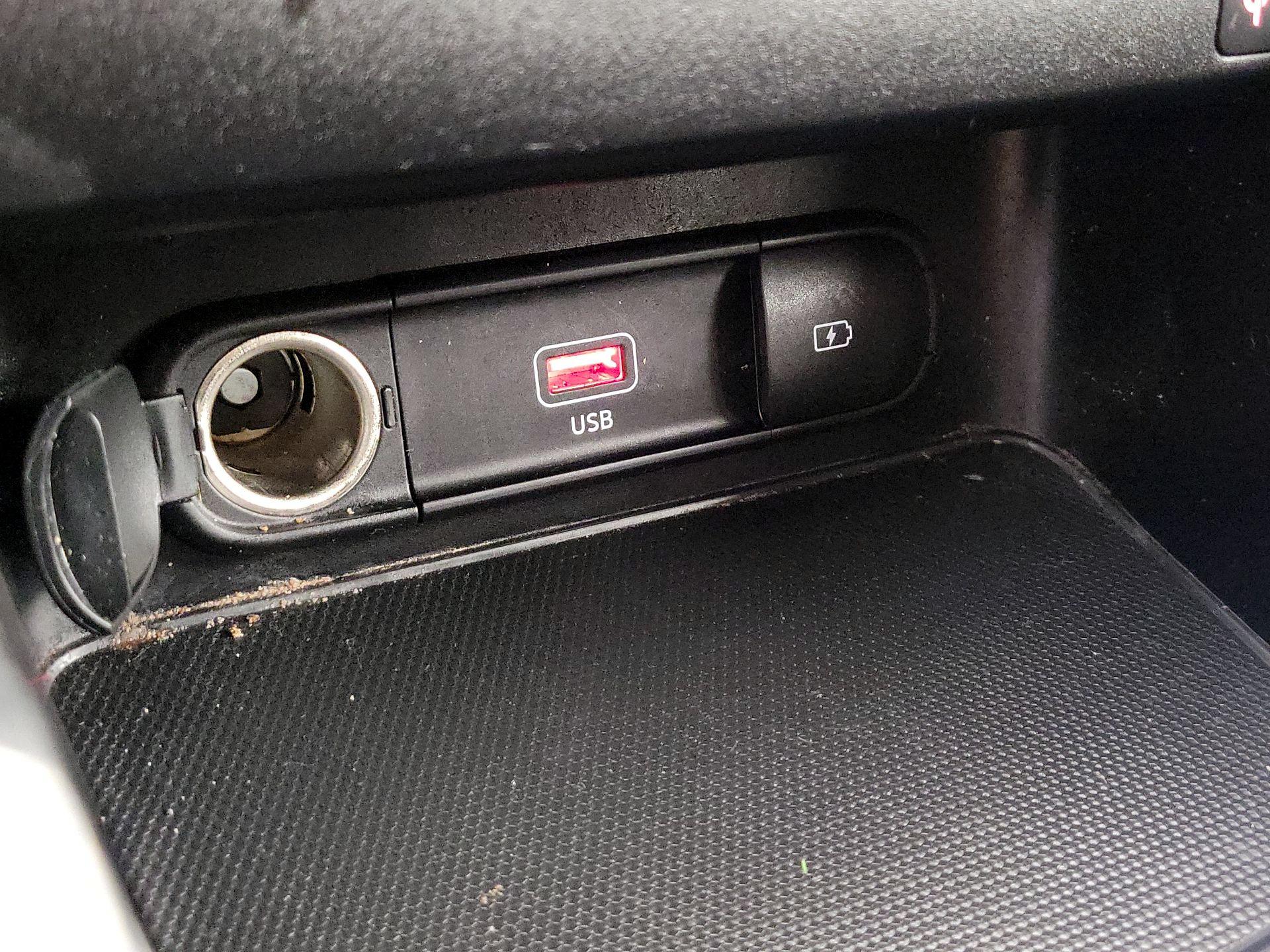 Thumbnail: 2023 Kia Forte - 19