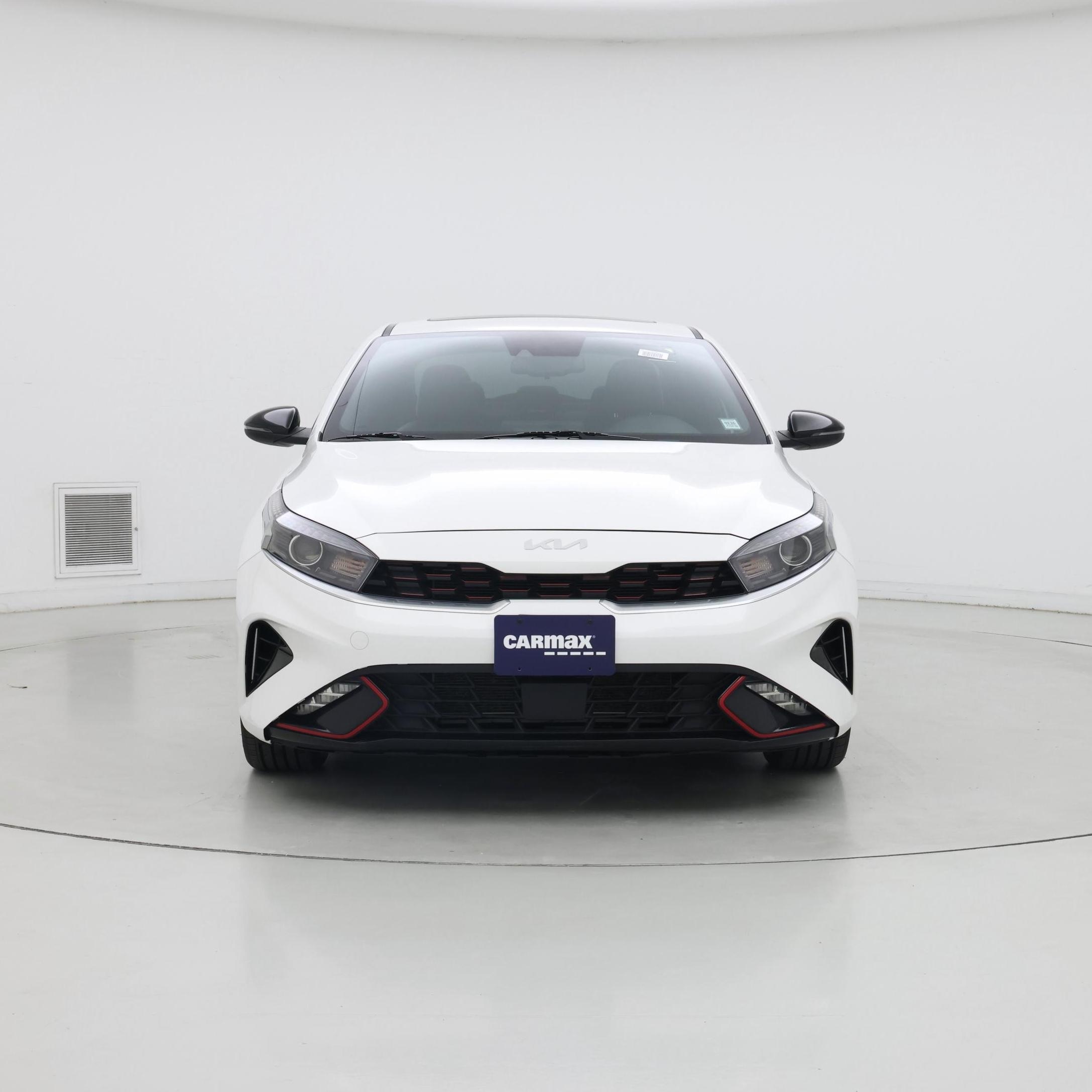 Thumbnail: 2023 Kia Forte - 5