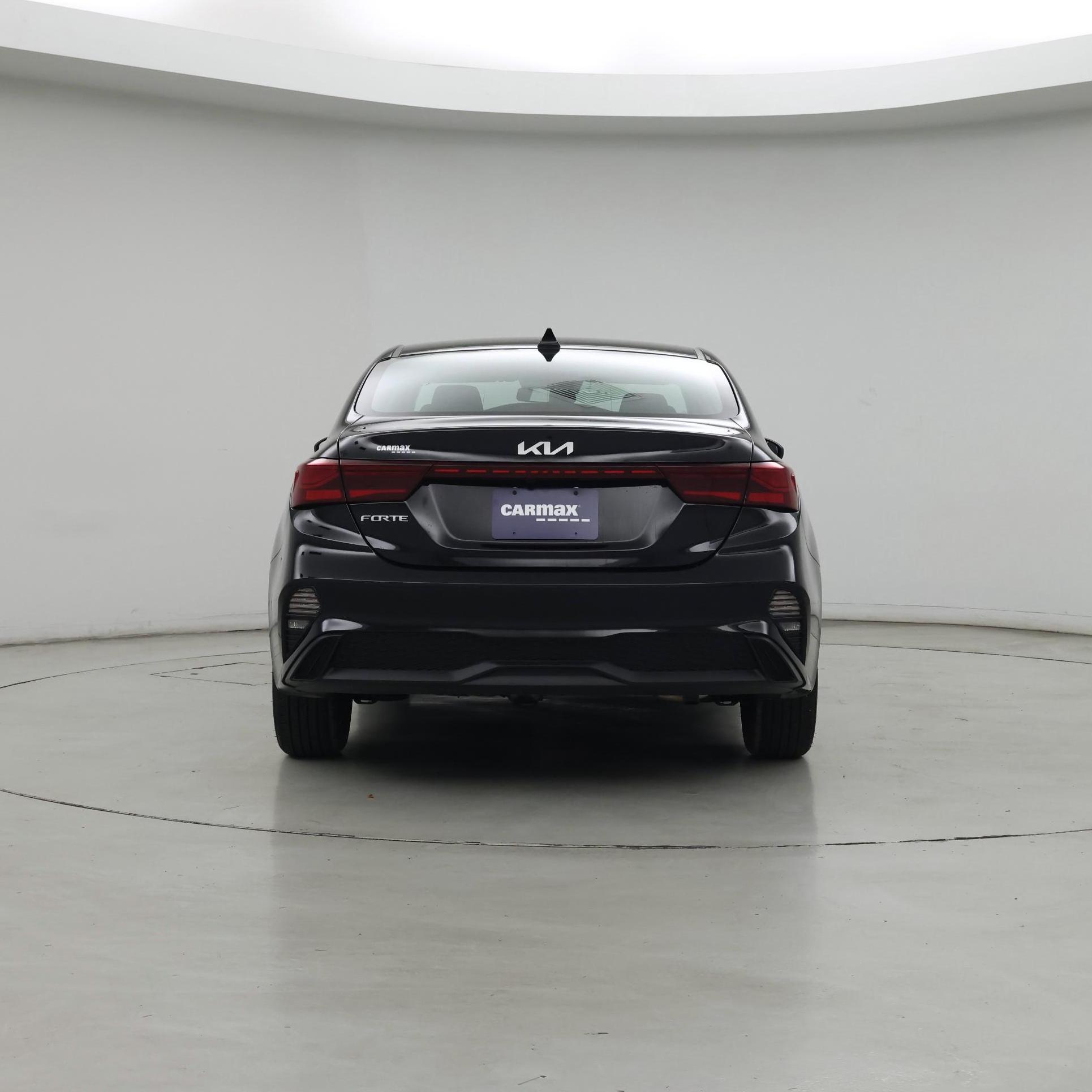 Thumbnail: 2024 Kia Forte - 6