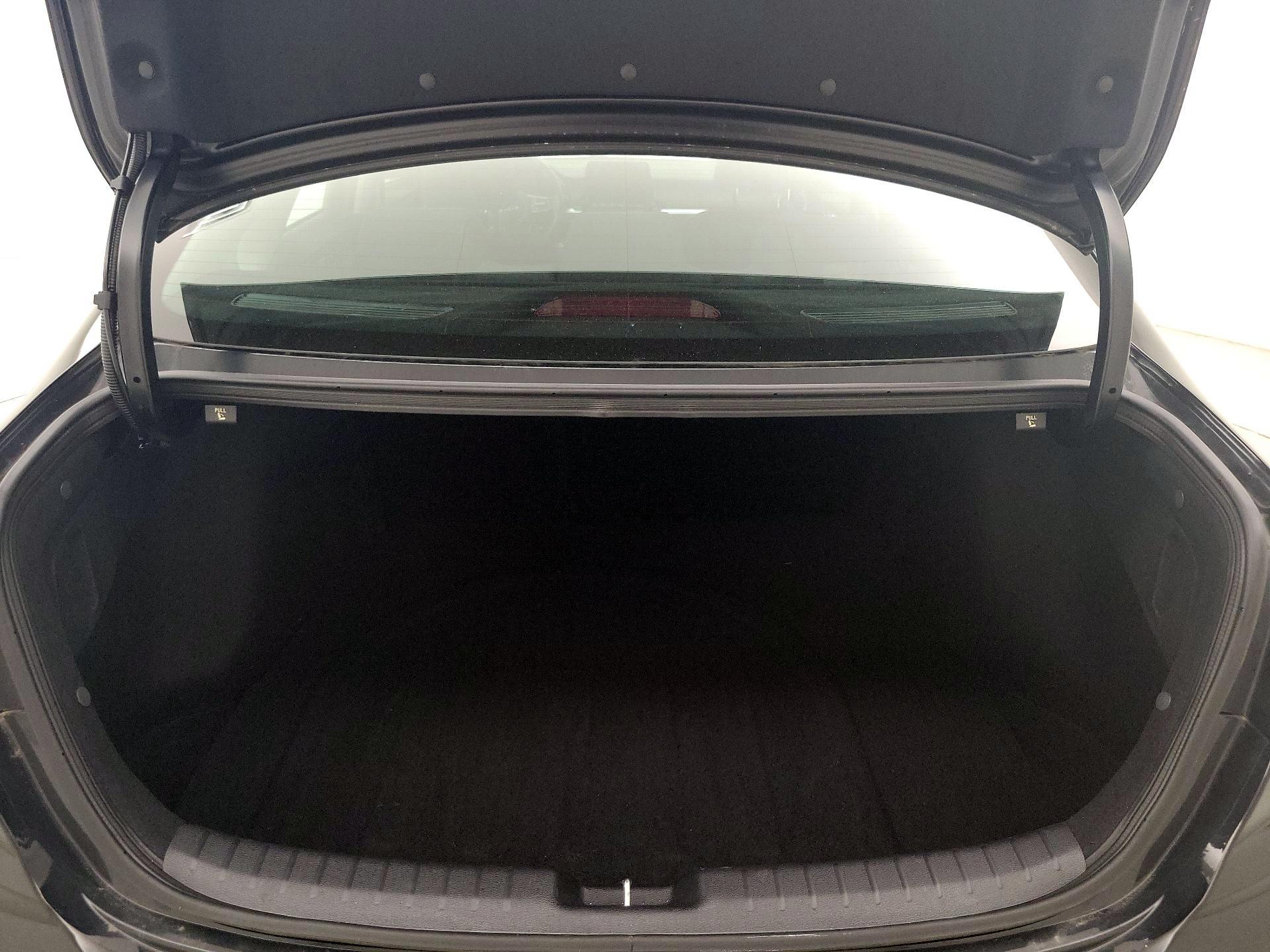 Thumbnail: 2023 Kia Forte - 20