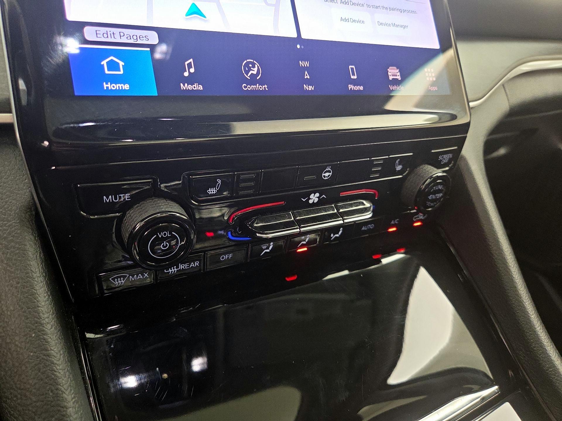 Thumbnail: 2022 Jeep Grand Cherokee L - 17