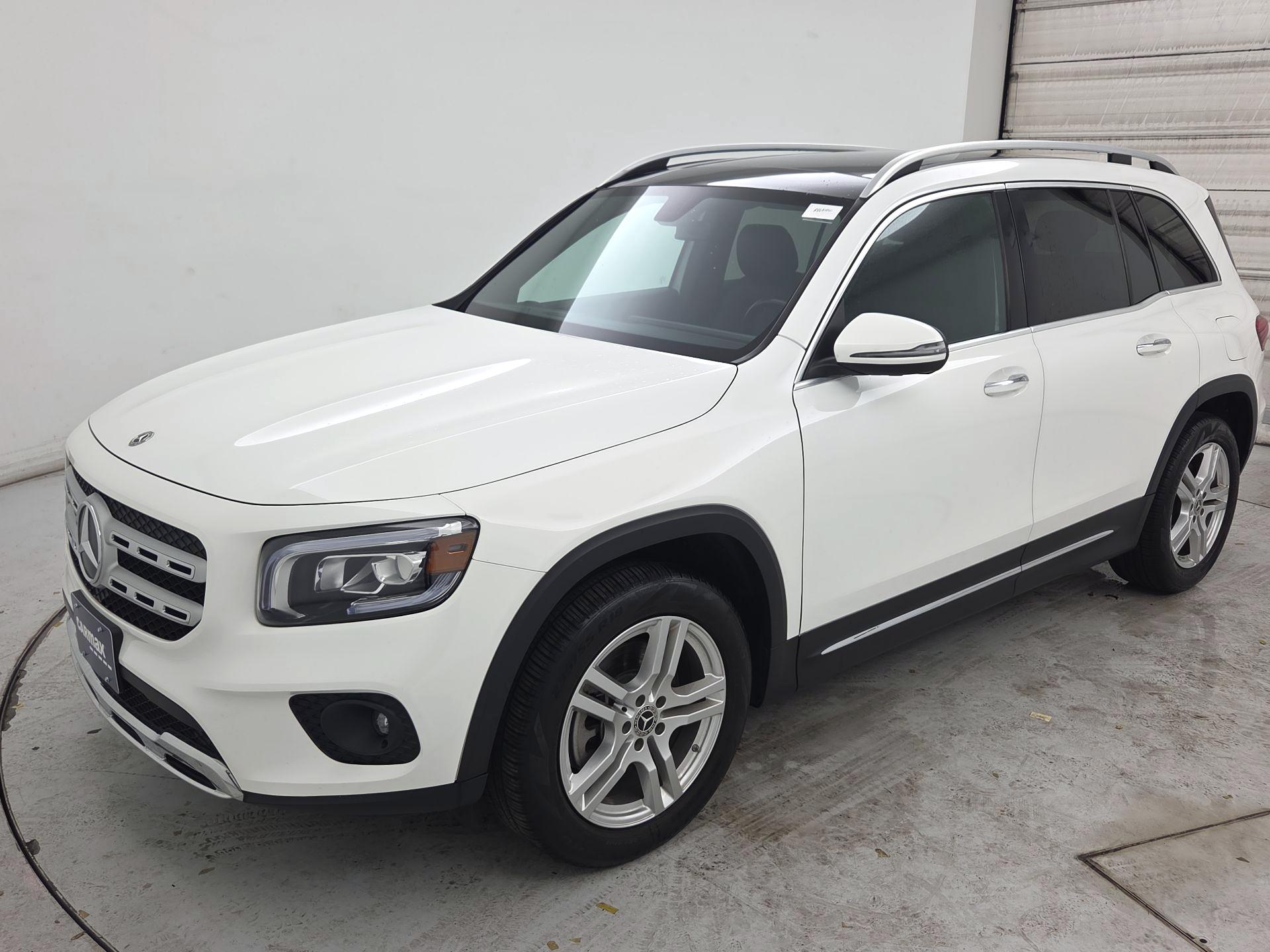 Thumbnail: 2020 Mercedes-Benz GLB - 3