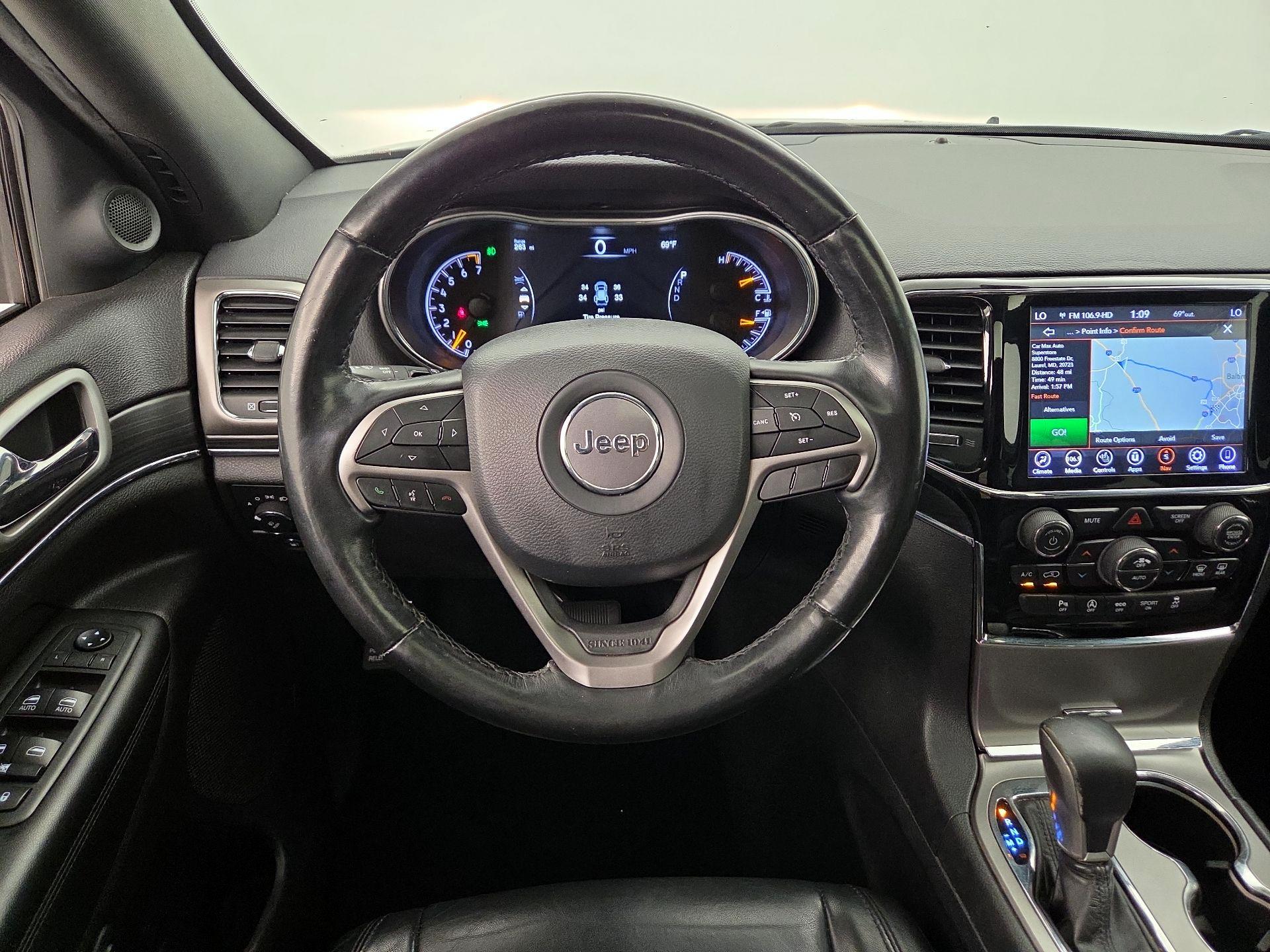 Thumbnail: 2020 Jeep Grand Cherokee - 10