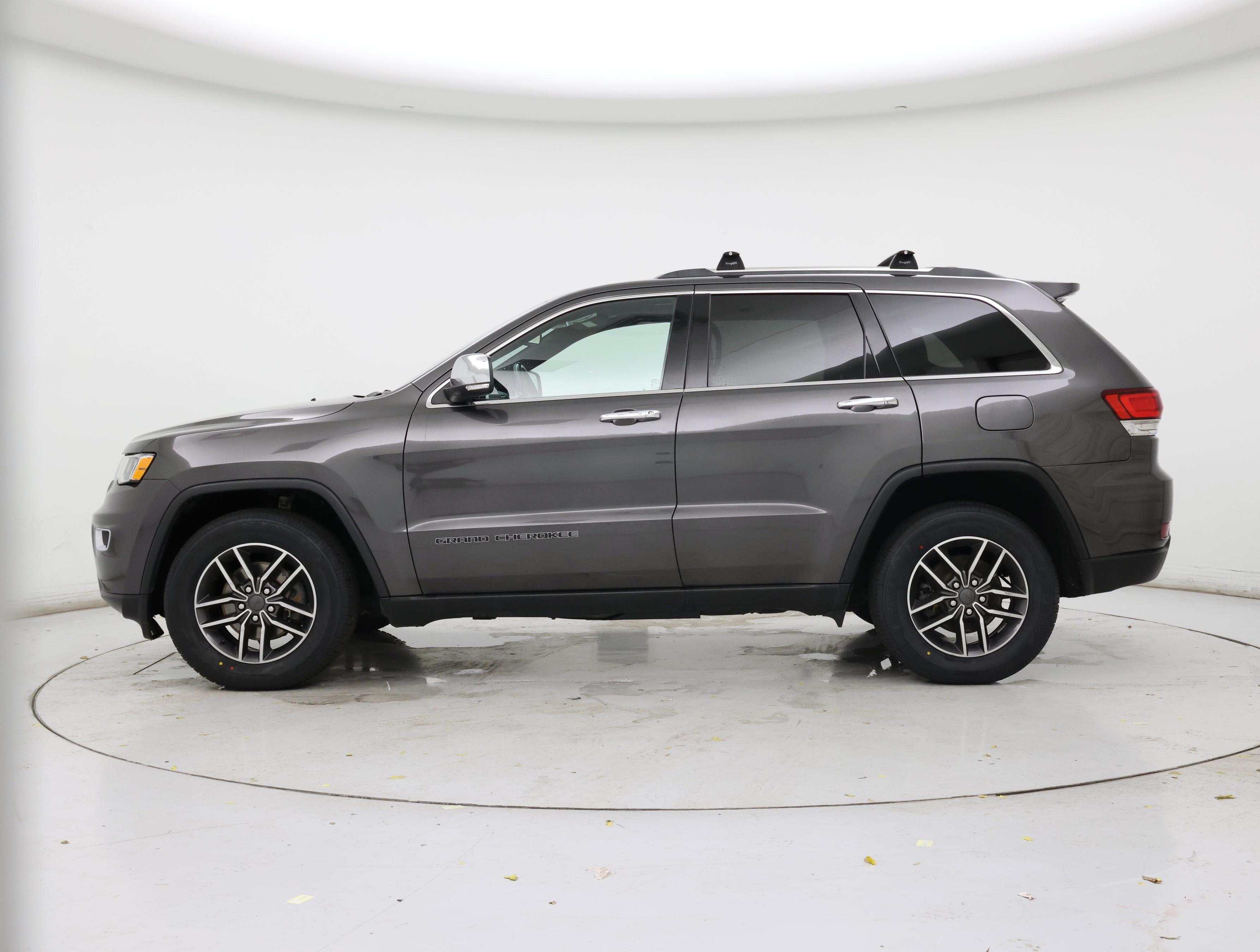 Thumbnail: 2020 Jeep Grand Cherokee - 3