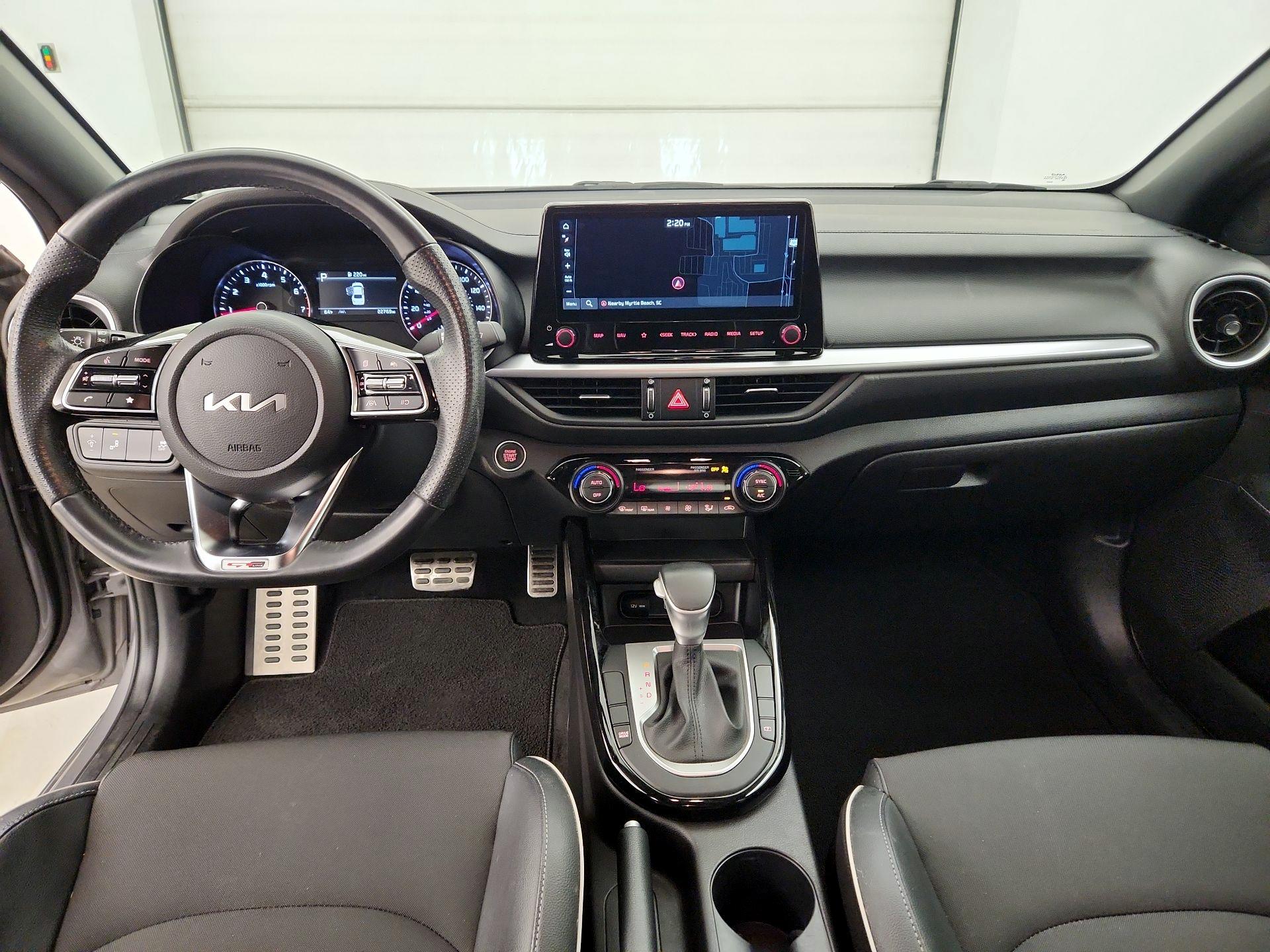 Thumbnail: 2023 Kia Forte - 9