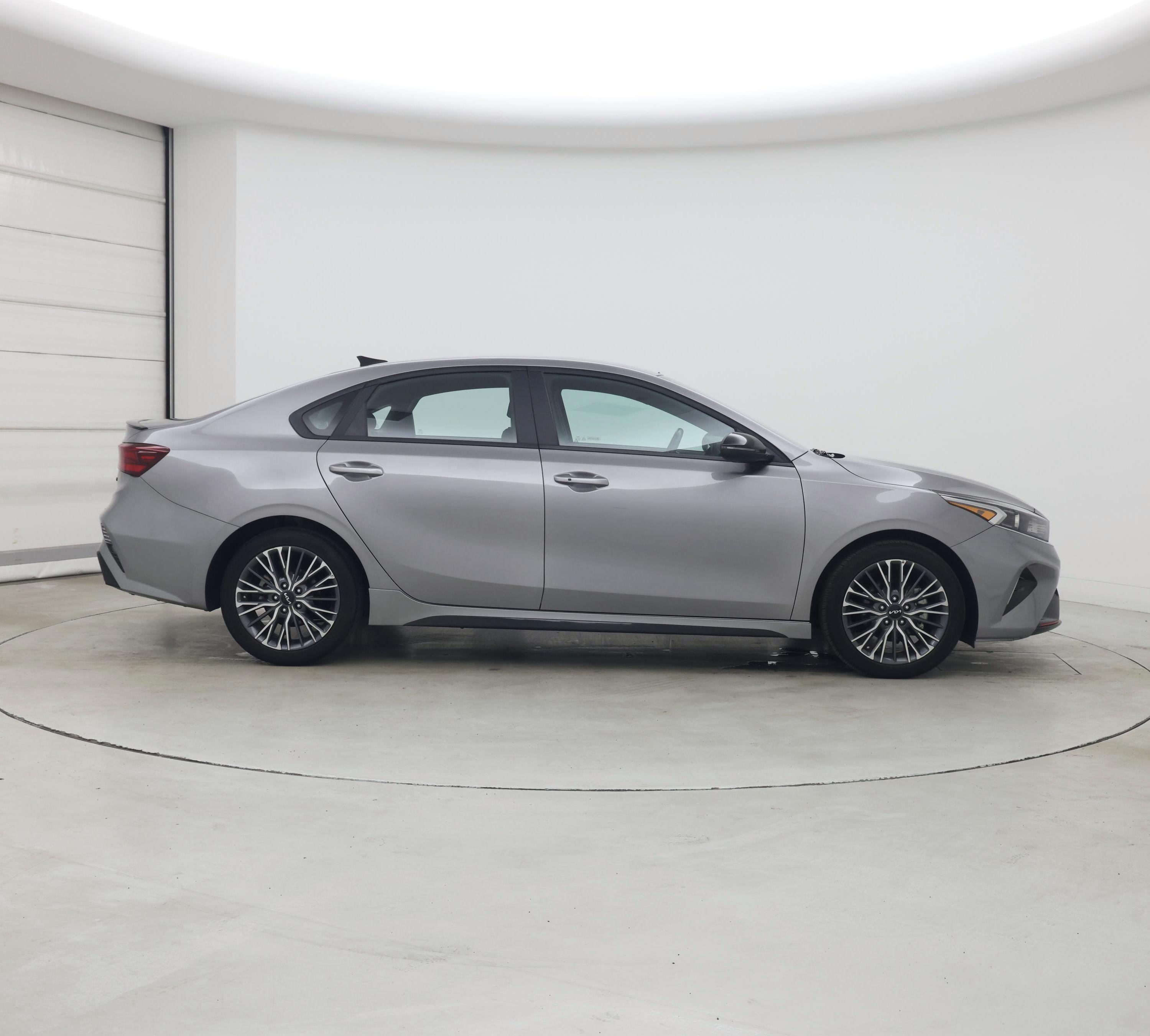 Thumbnail: 2023 Kia Forte - 7