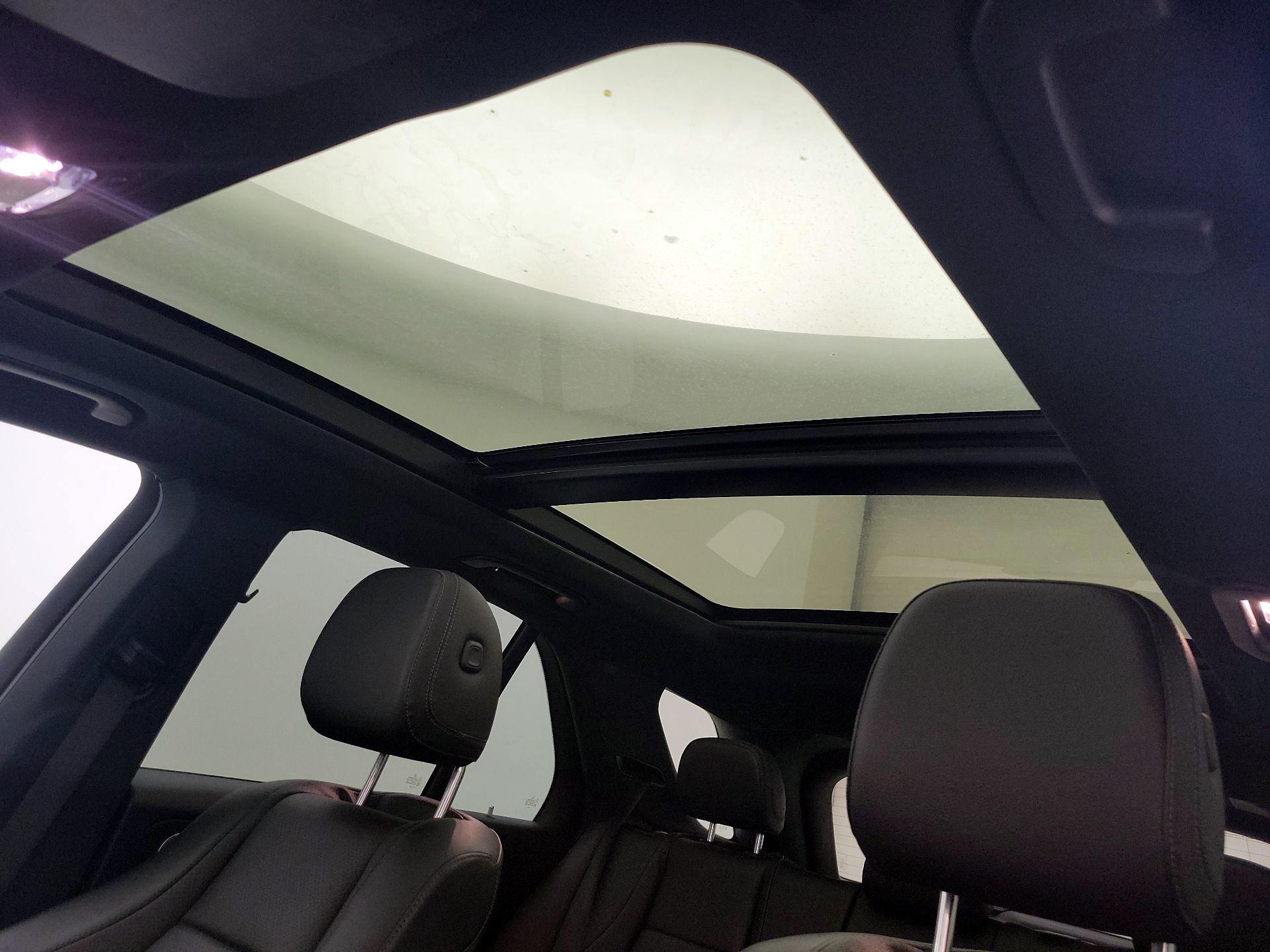 Thumbnail: 2020 Mercedes-Benz GLE - 20