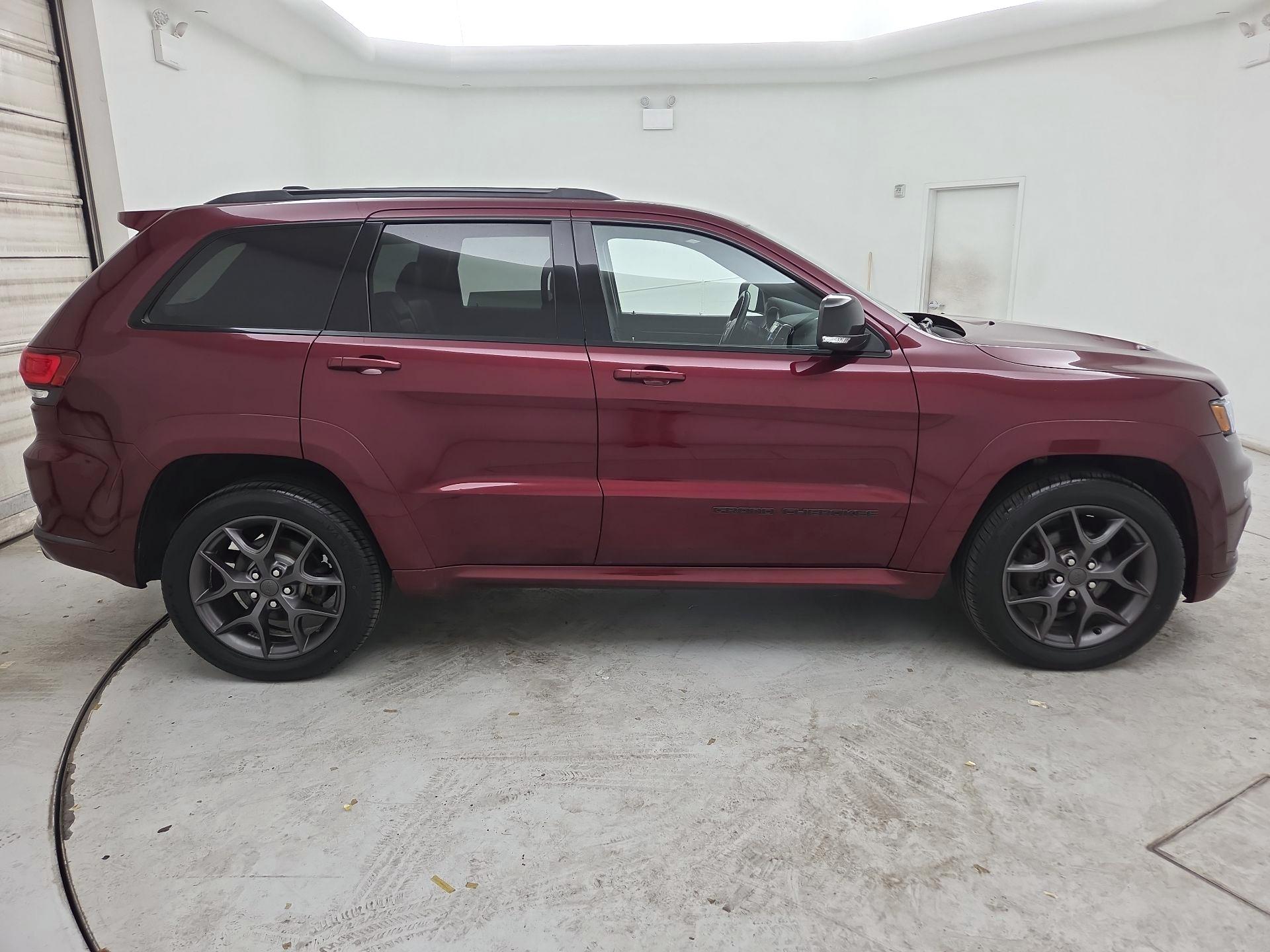 Thumbnail: 2020 Jeep Grand Cherokee - 4