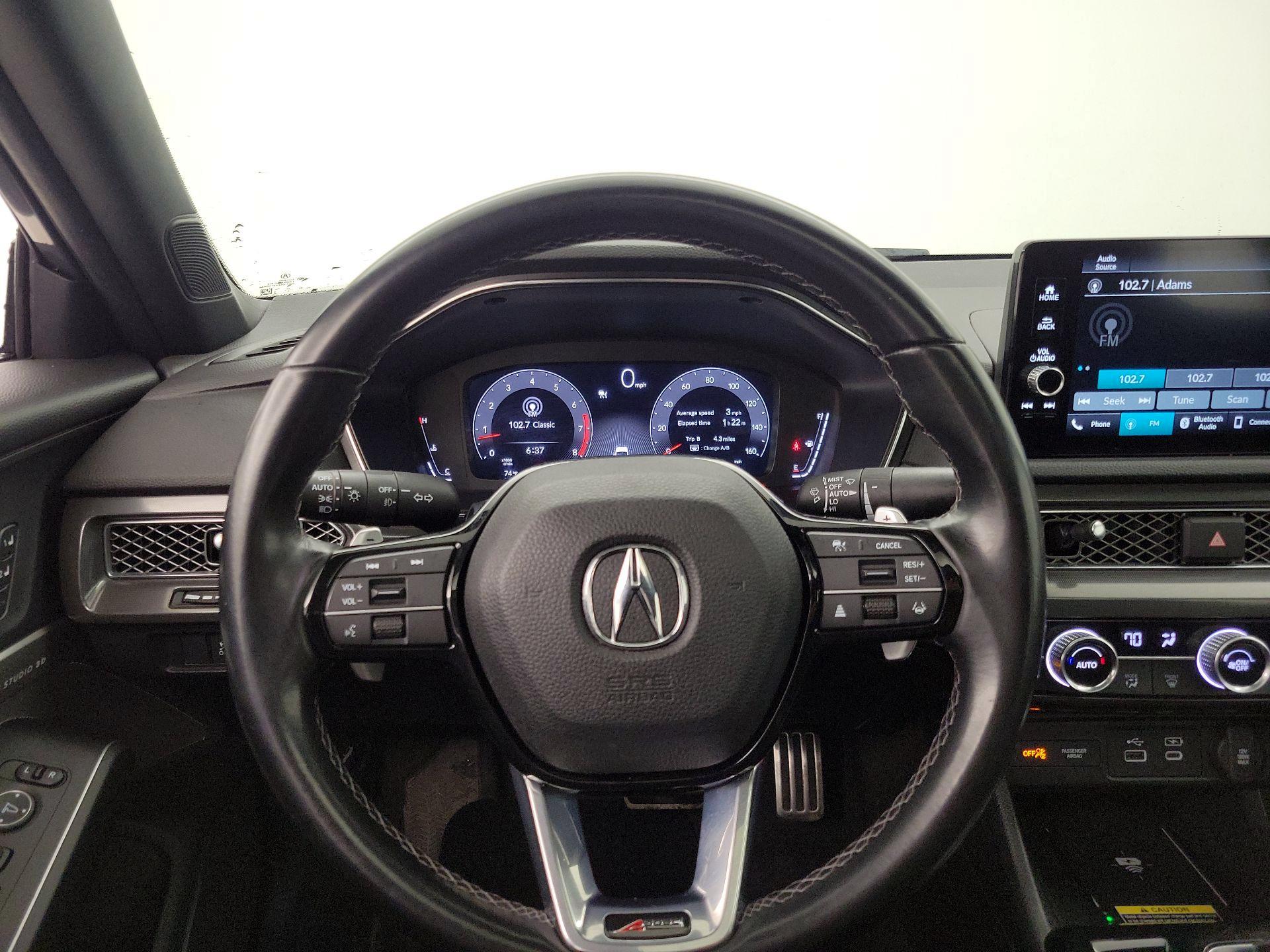 Thumbnail: 2023 Acura Integra - 10