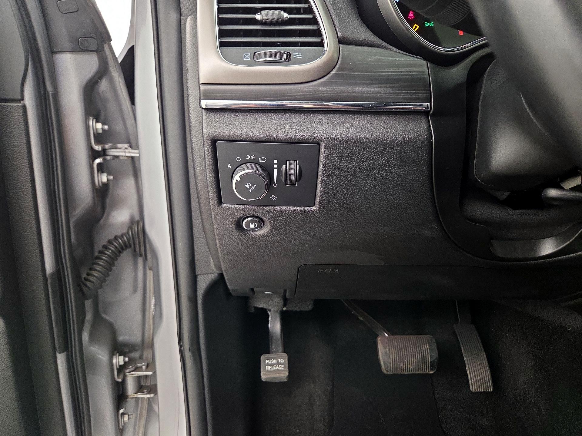 Thumbnail: 2021 Jeep Grand Cherokee - 11