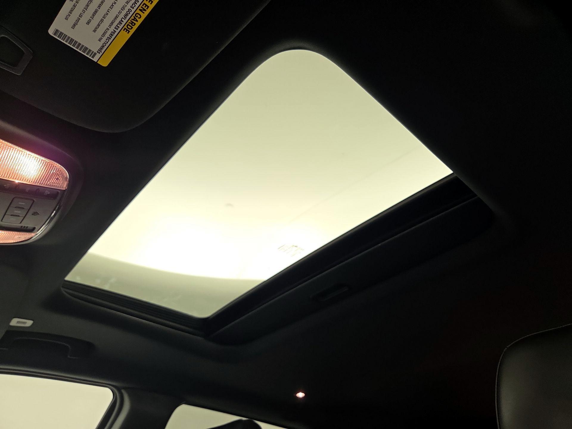 Thumbnail: 2021 Jeep Grand Cherokee - 18