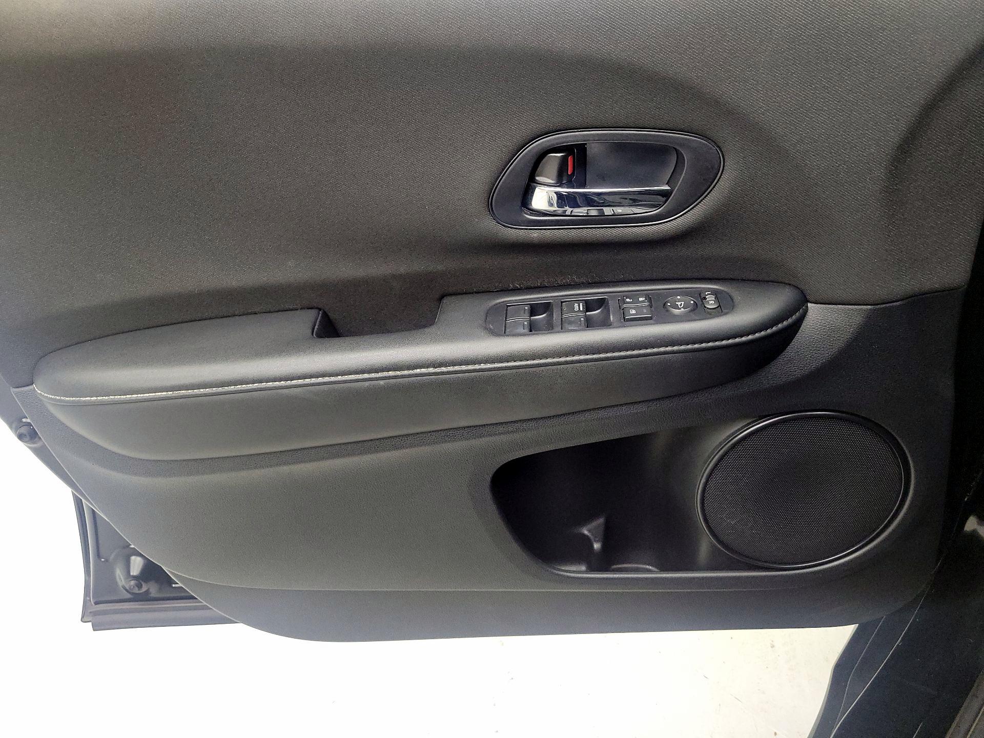 Thumbnail: 2020 Honda HR-V - 10