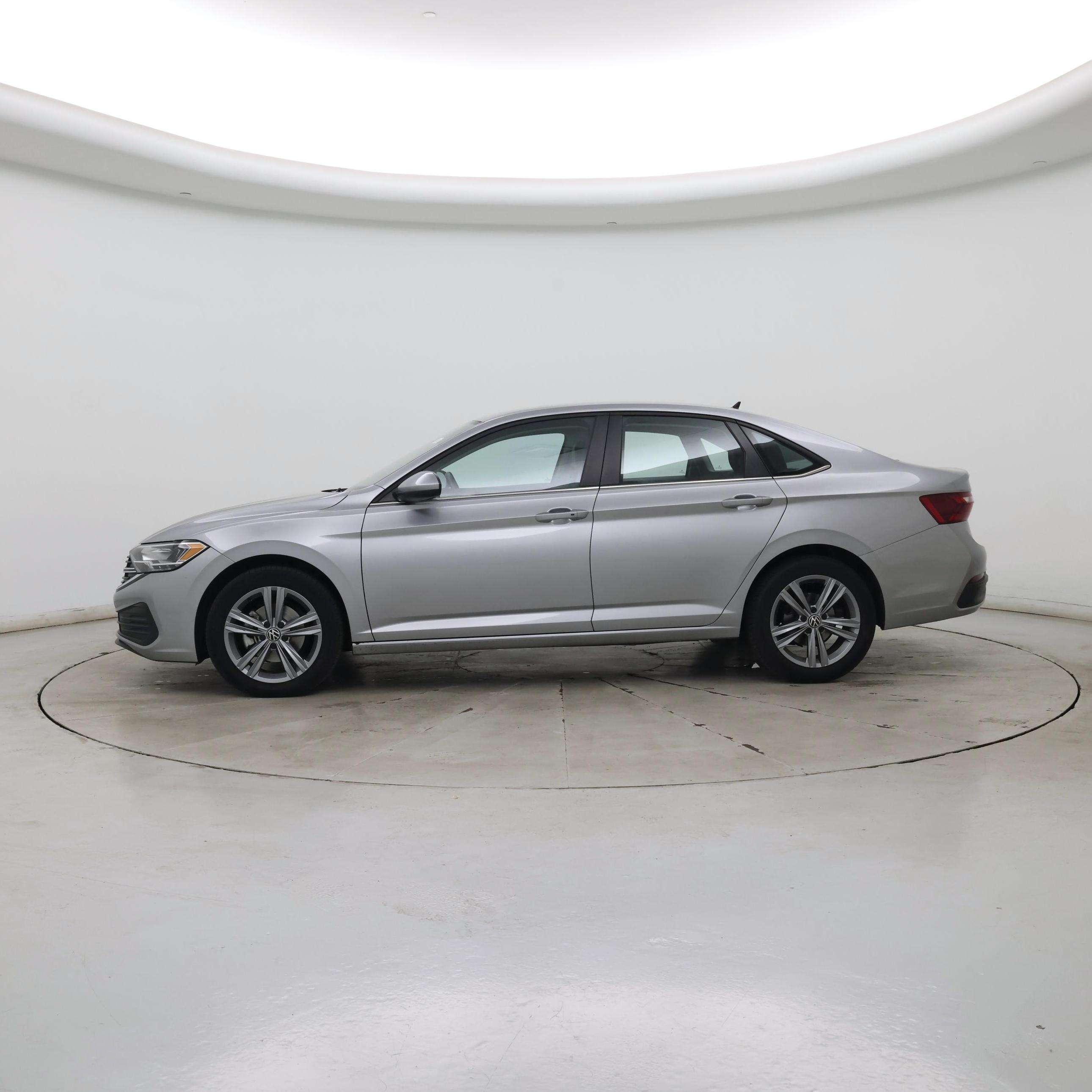 Thumbnail: 2024 Volkswagen Jetta - 3