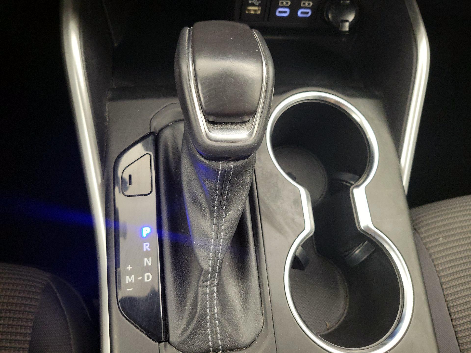 Thumbnail: 2023 Toyota Highlander - 17