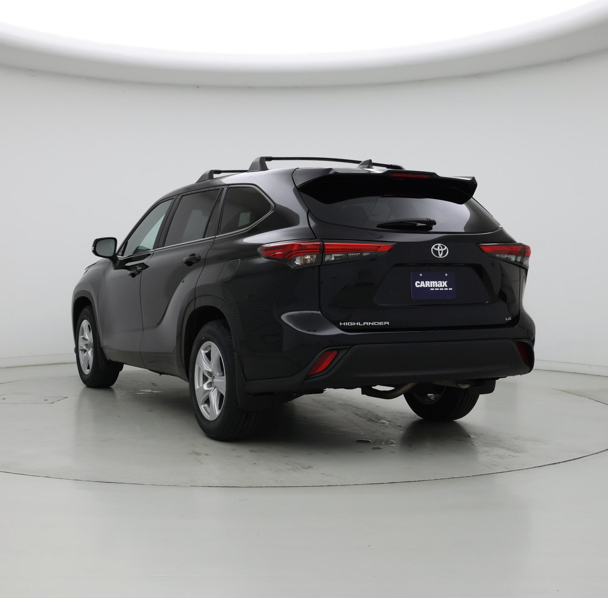 Thumbnail: 2023 Toyota Highlander - 2