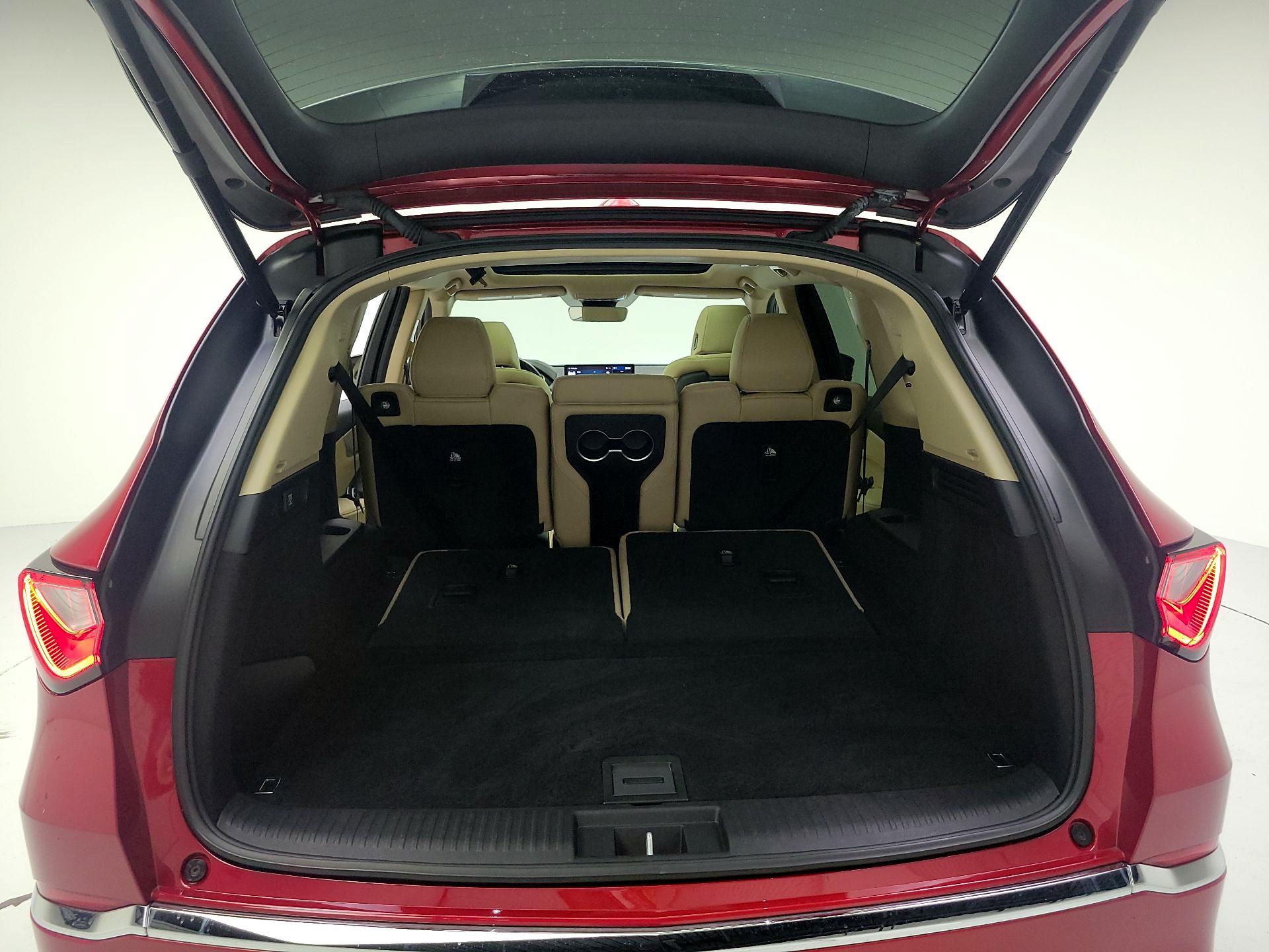 Thumbnail: 2023 Acura MDX - 20