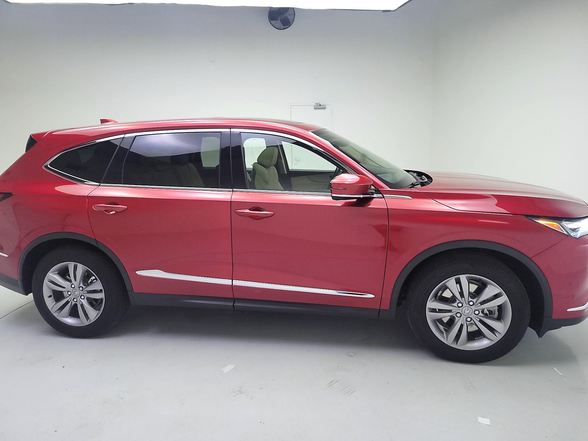 Thumbnail: 2023 Acura MDX - 4