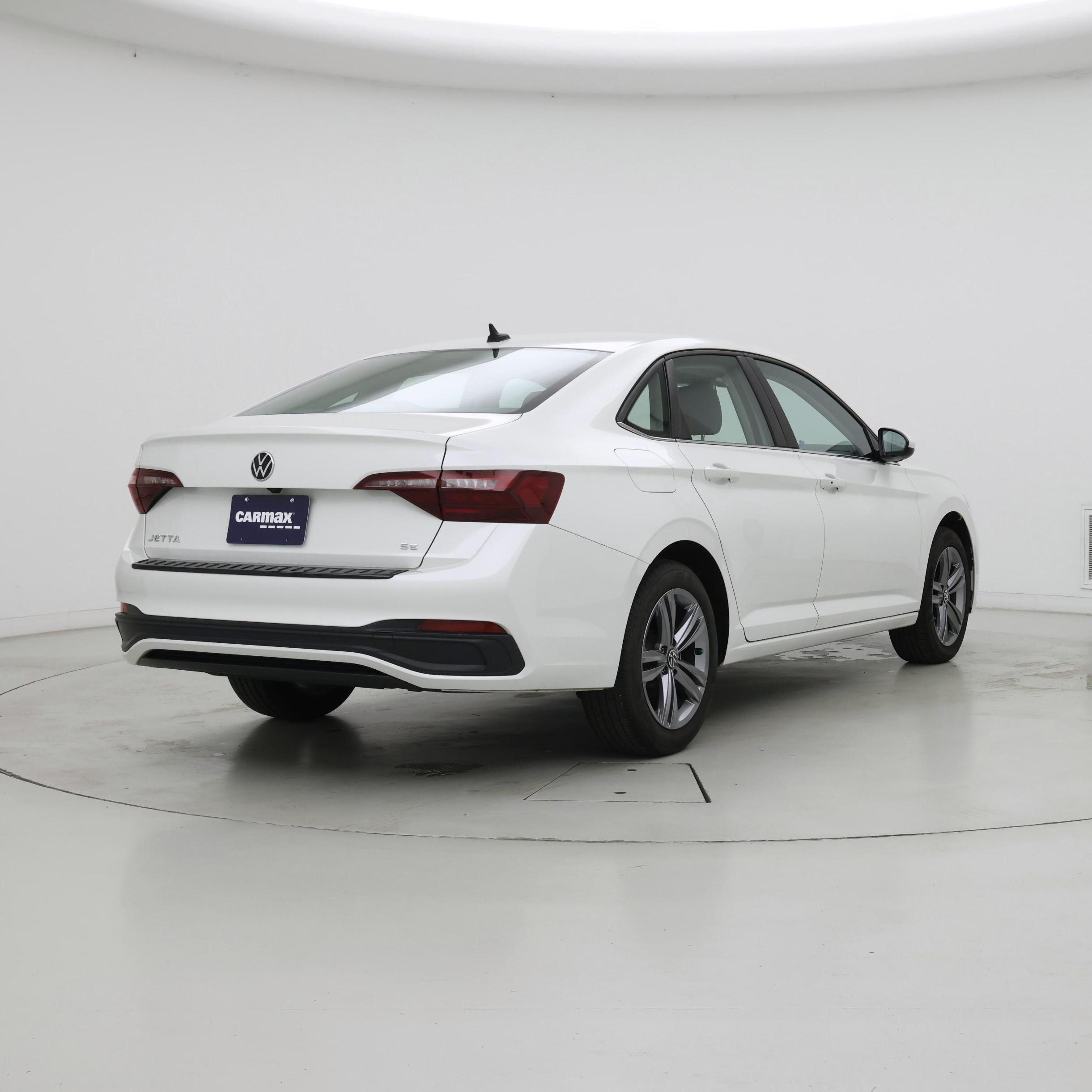 Thumbnail: 2023 Volkswagen Jetta - 8