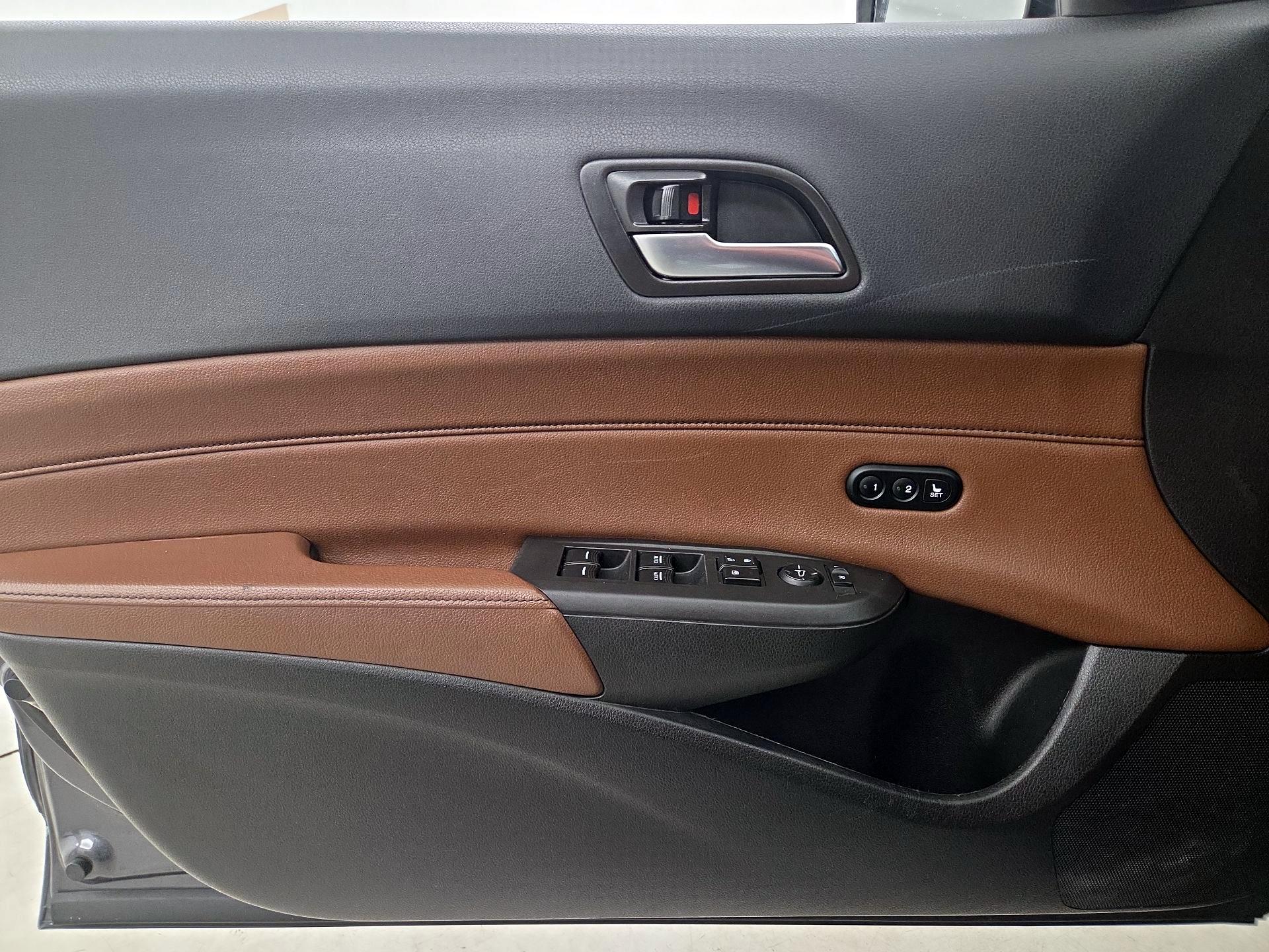 Thumbnail: 2020 Acura ILX - 13