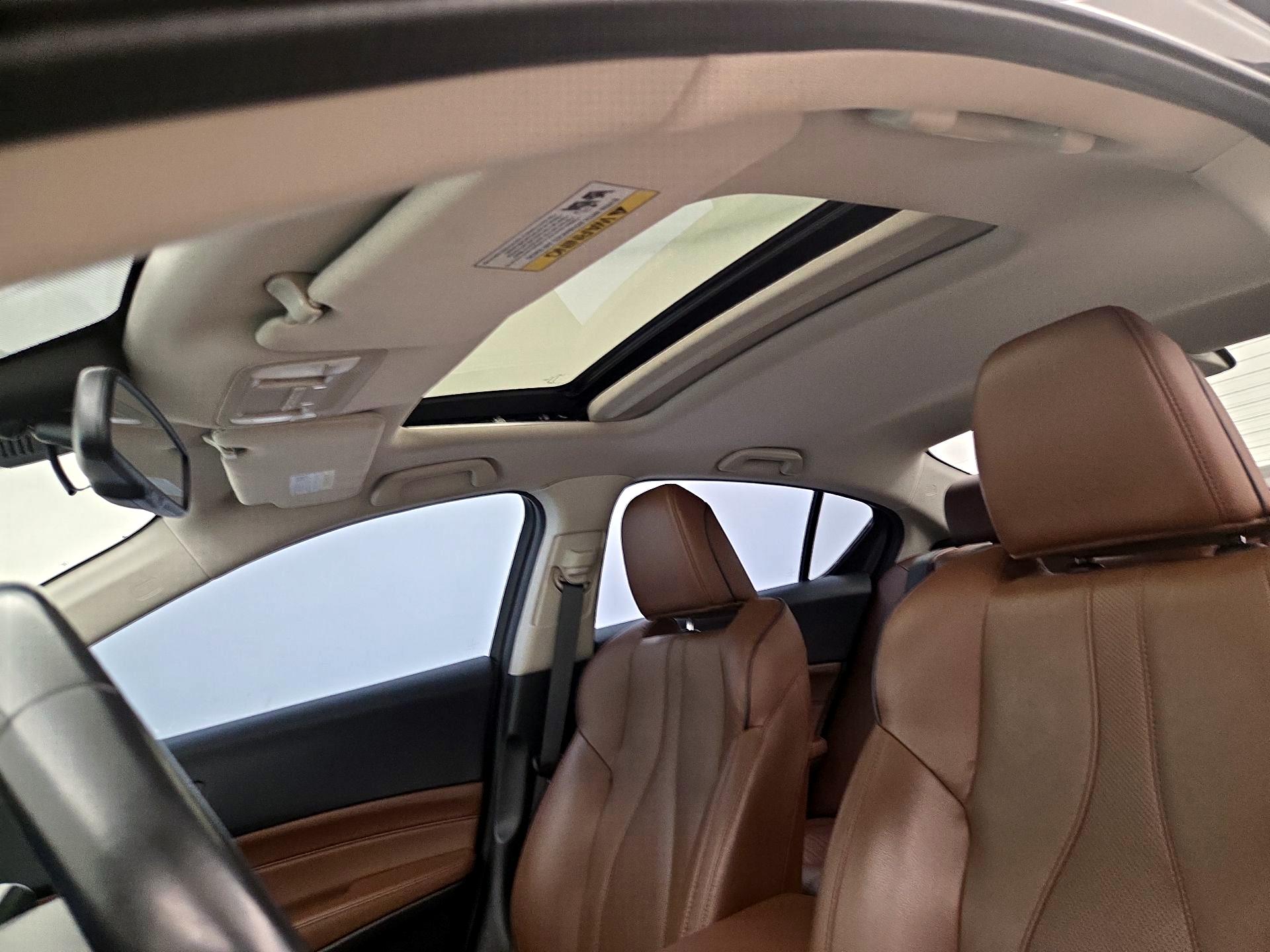 Thumbnail: 2020 Acura ILX - 20