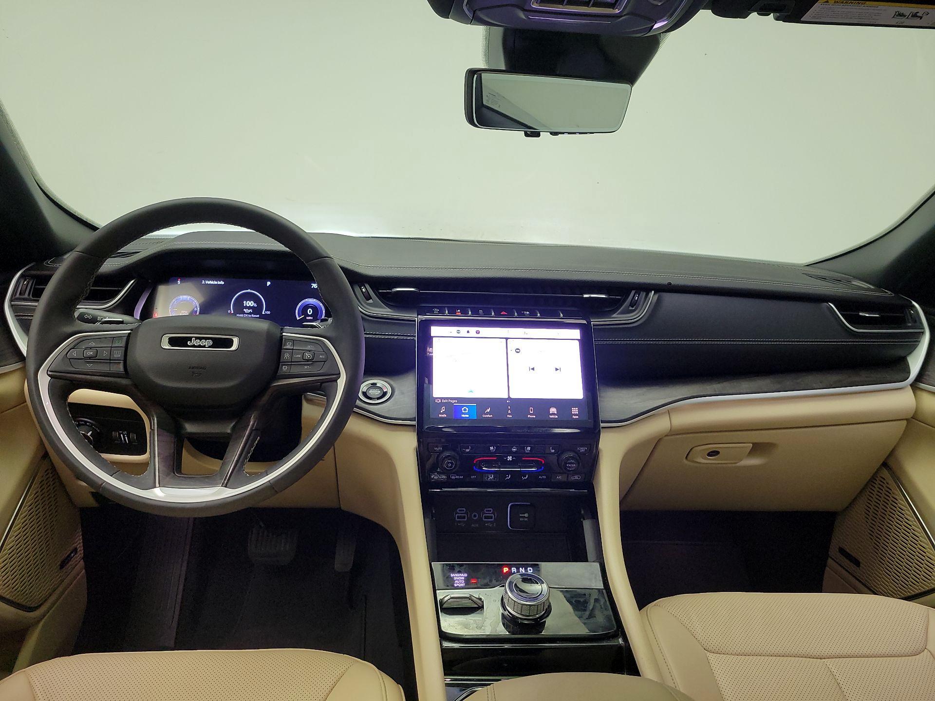 Thumbnail: 2023 Jeep Grand Cherokee - 9