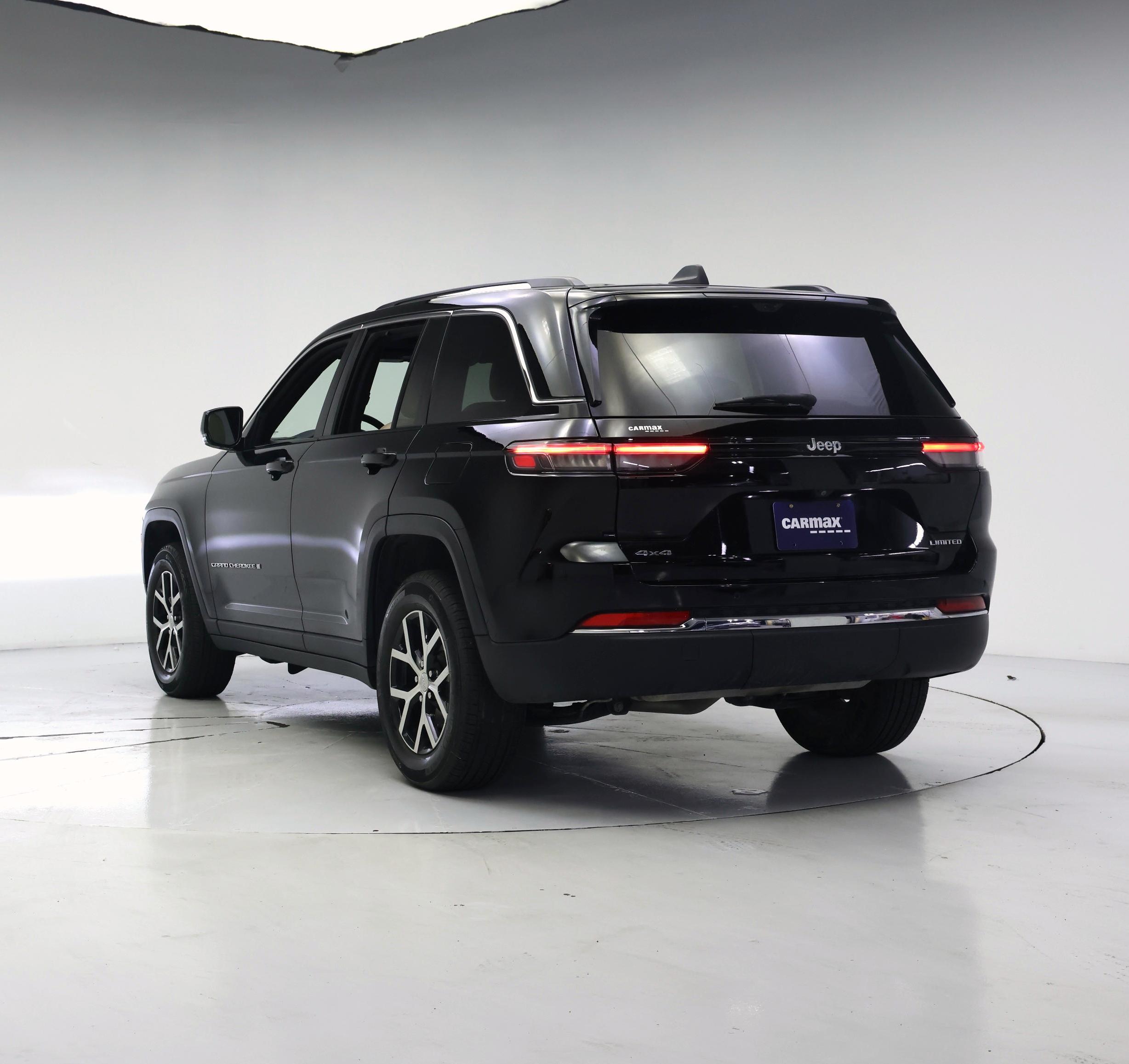 Thumbnail: 2023 Jeep Grand Cherokee - 2