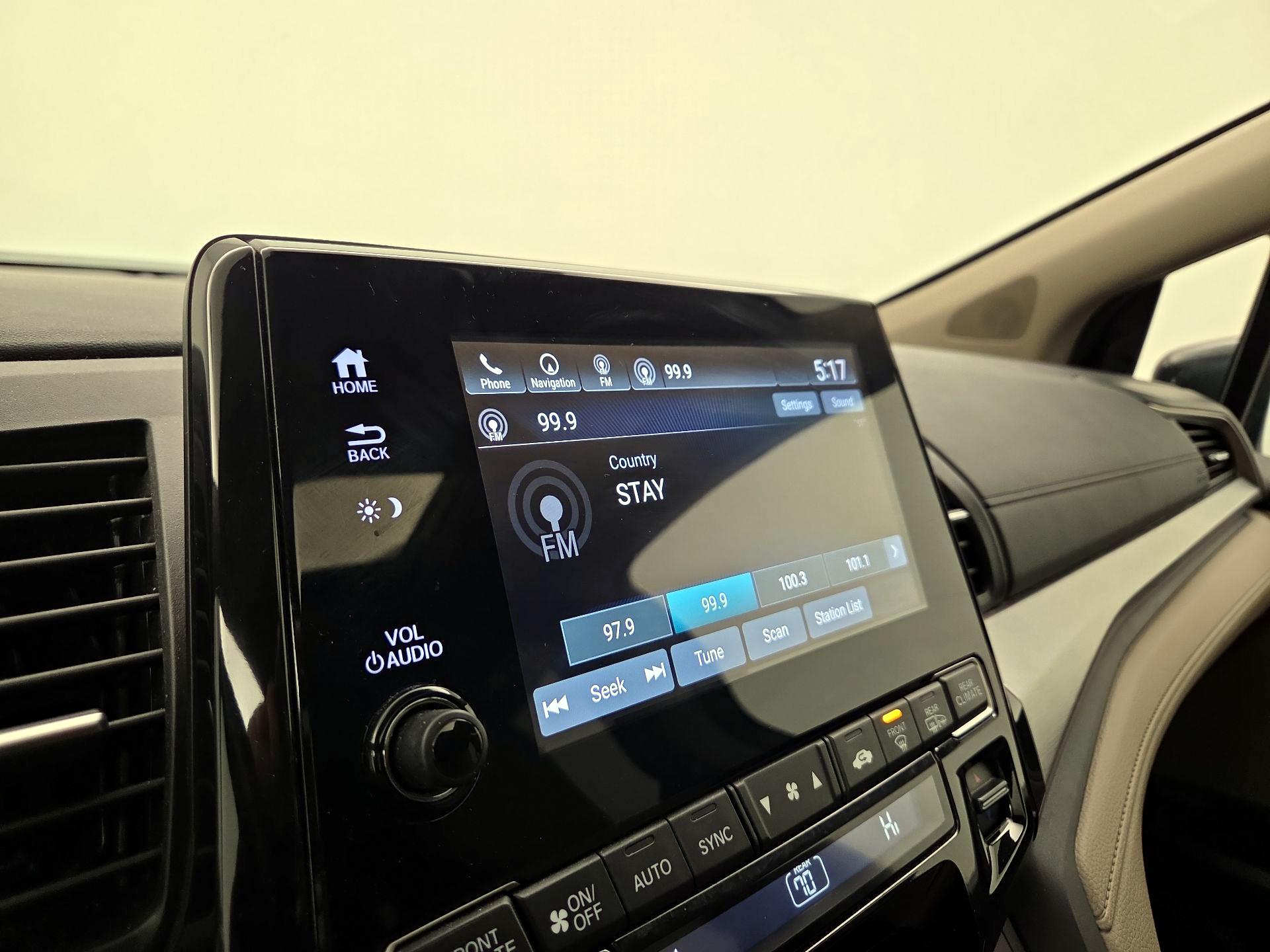 Thumbnail: 2020 Honda Odyssey - 15