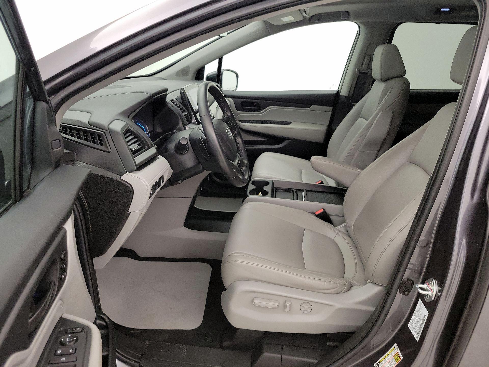 Thumbnail: 2023 Honda Odyssey - 11