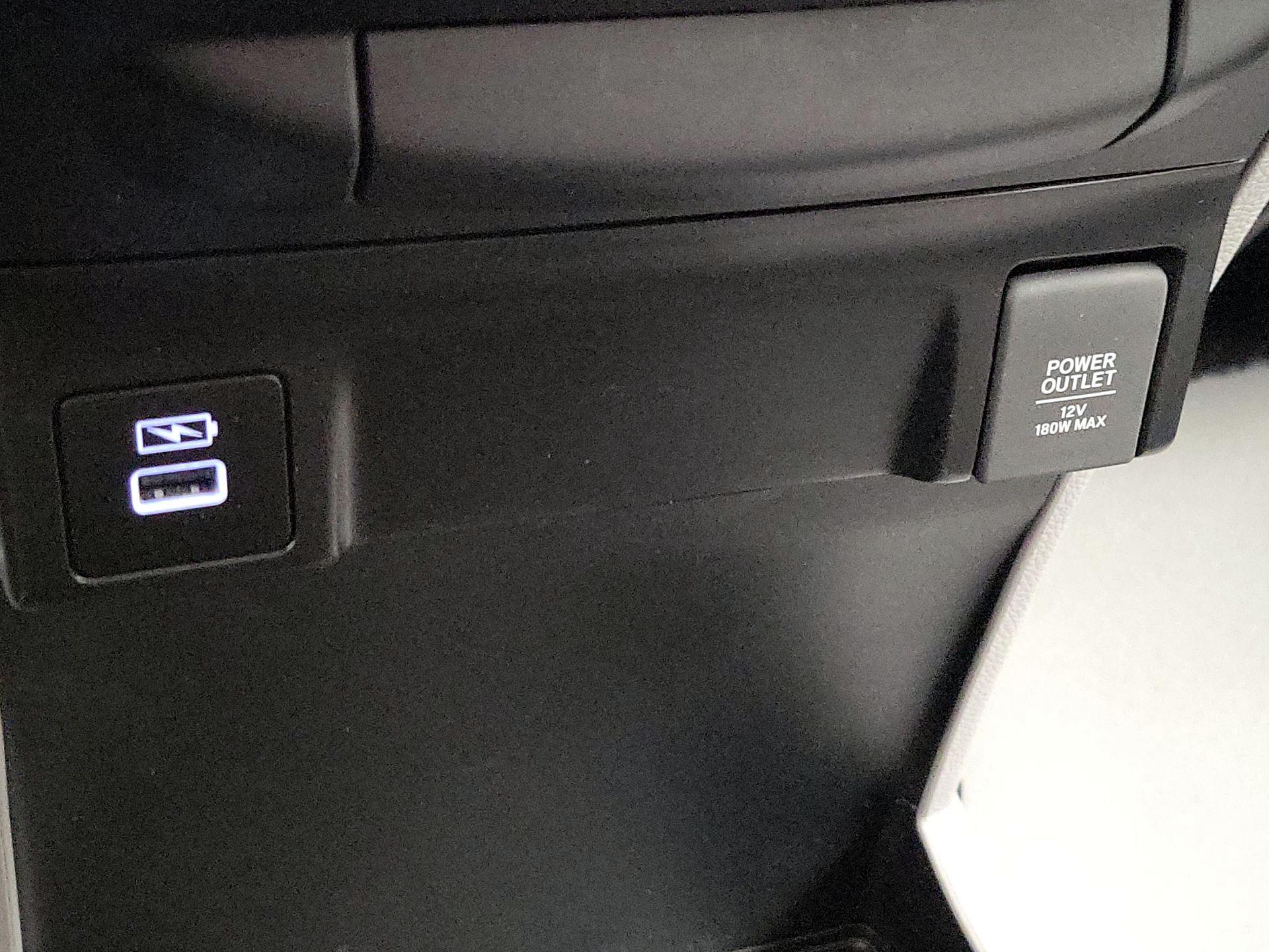 Thumbnail: 2023 Honda Odyssey - 18