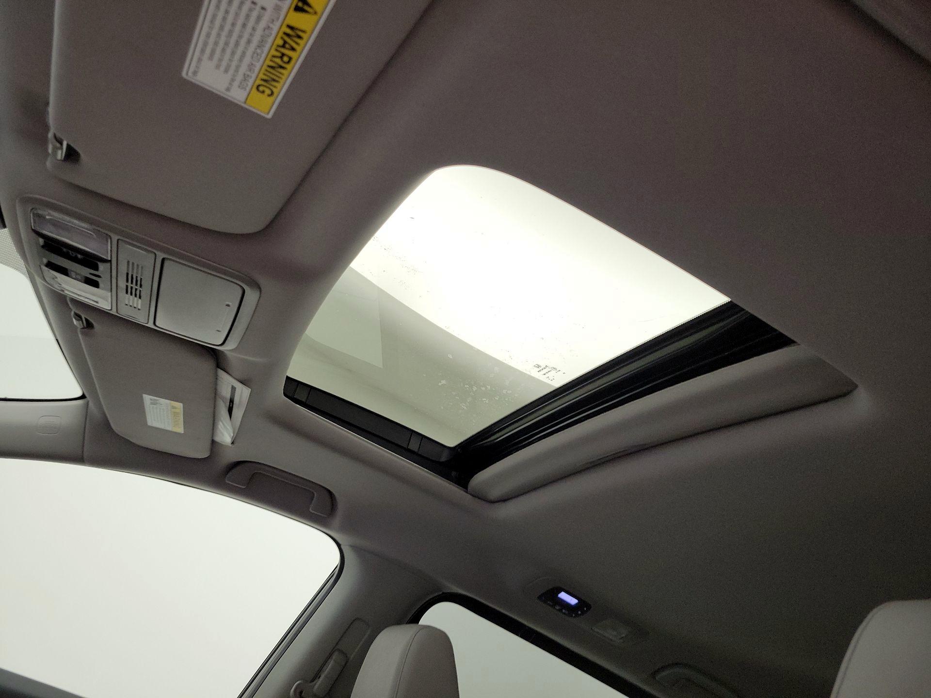 Thumbnail: 2023 Honda Odyssey - 19