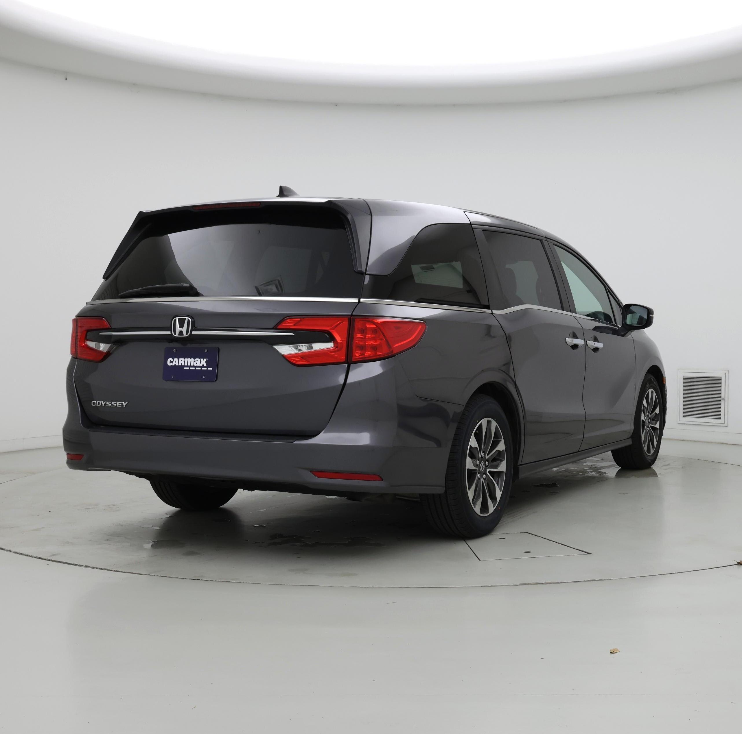 Thumbnail: 2023 Honda Odyssey - 8