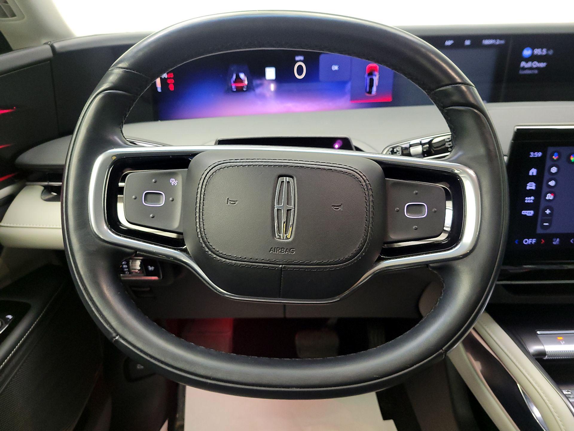 Thumbnail: 2024 Lincoln Nautilus - 10
