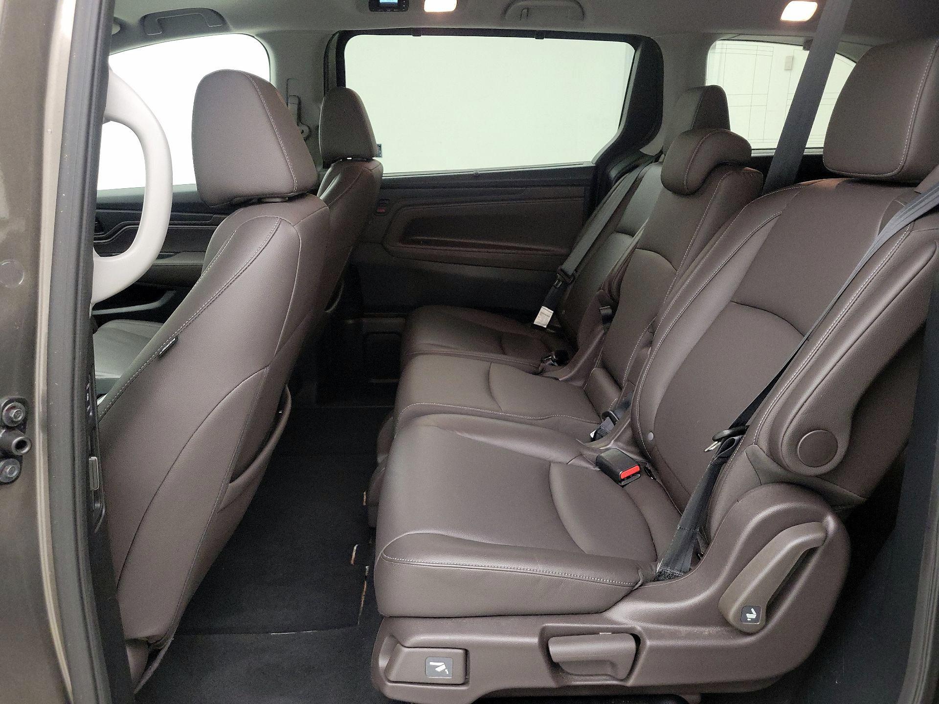 Thumbnail: 2023 Honda Odyssey - 20