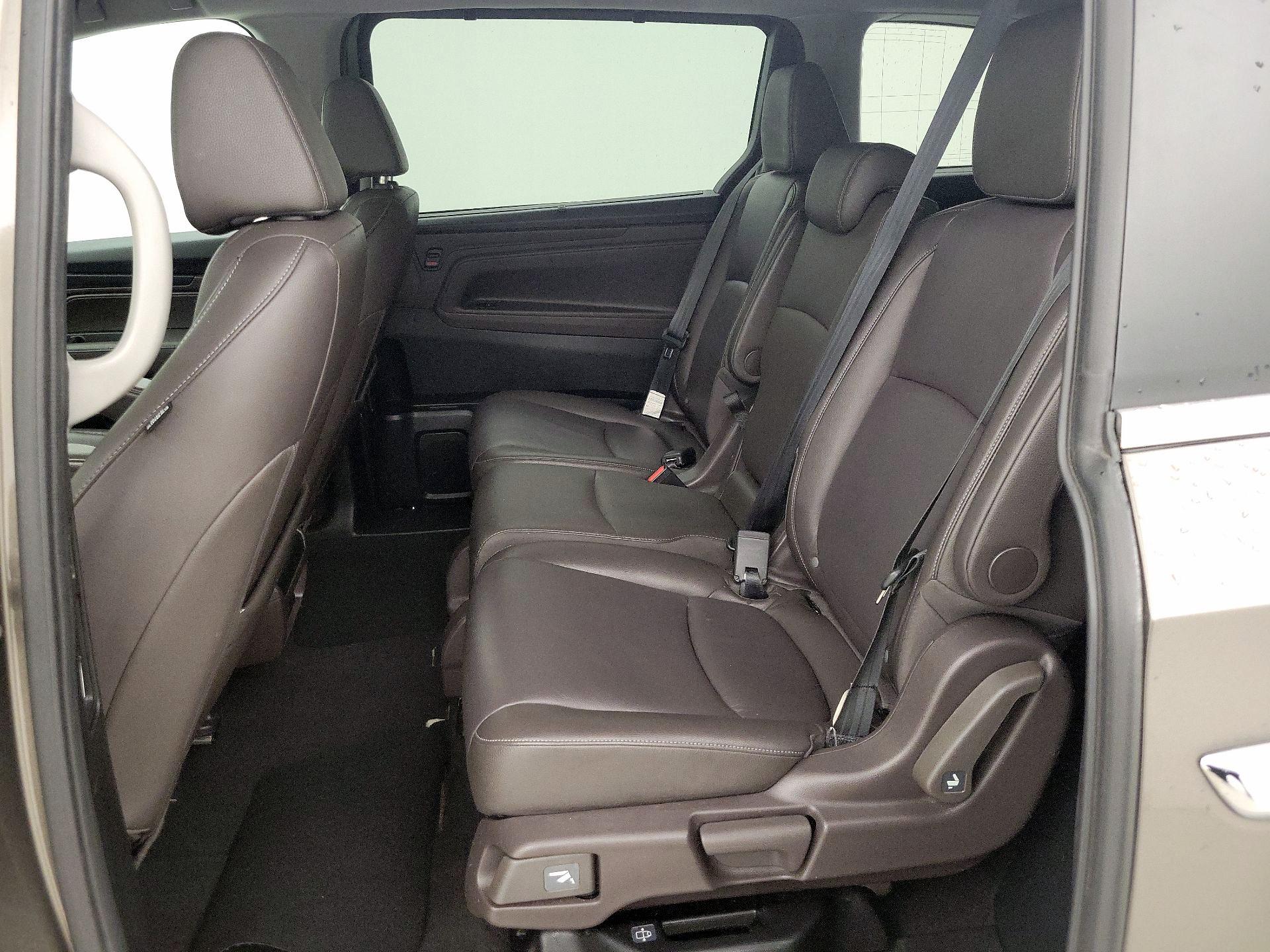 Thumbnail: 2023 Honda Odyssey - 20