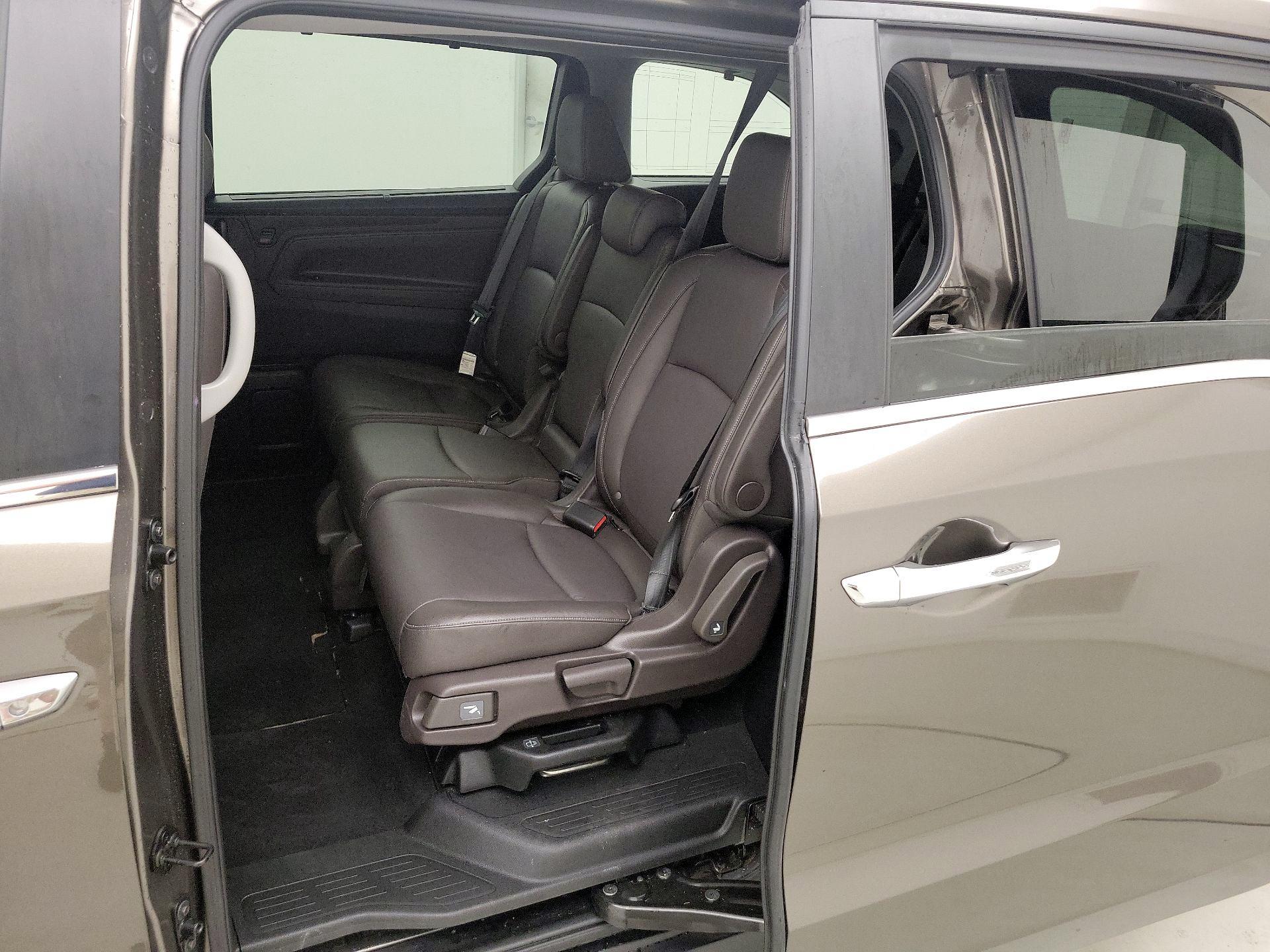 Thumbnail: 2023 Honda Odyssey - 20