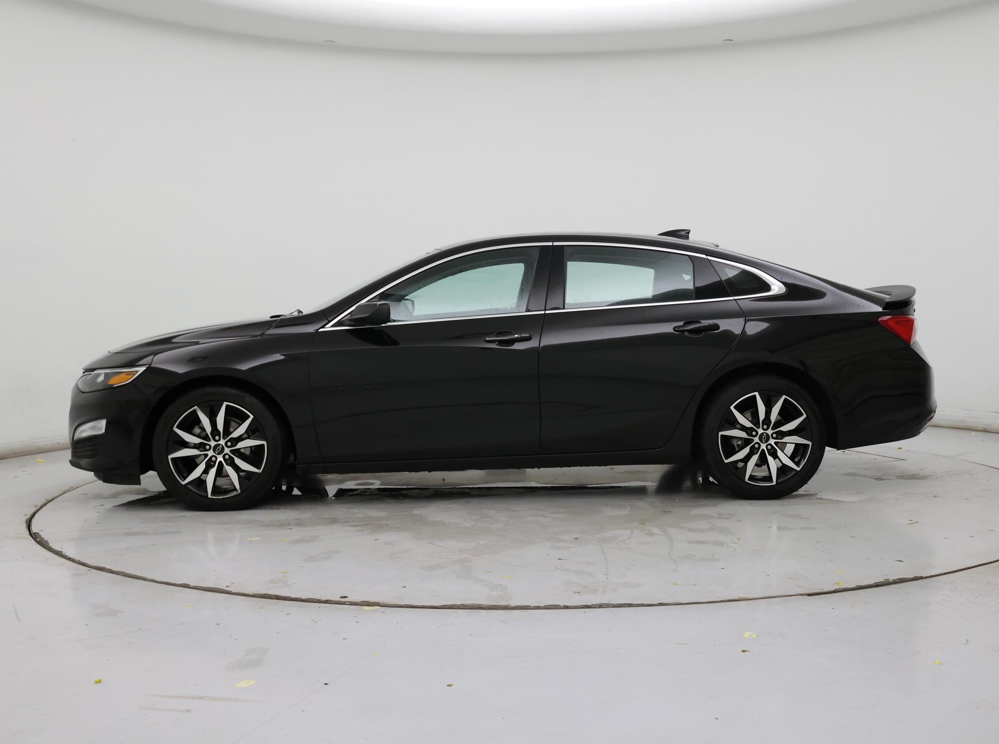 Thumbnail: 2024 Chevrolet Malibu - 3