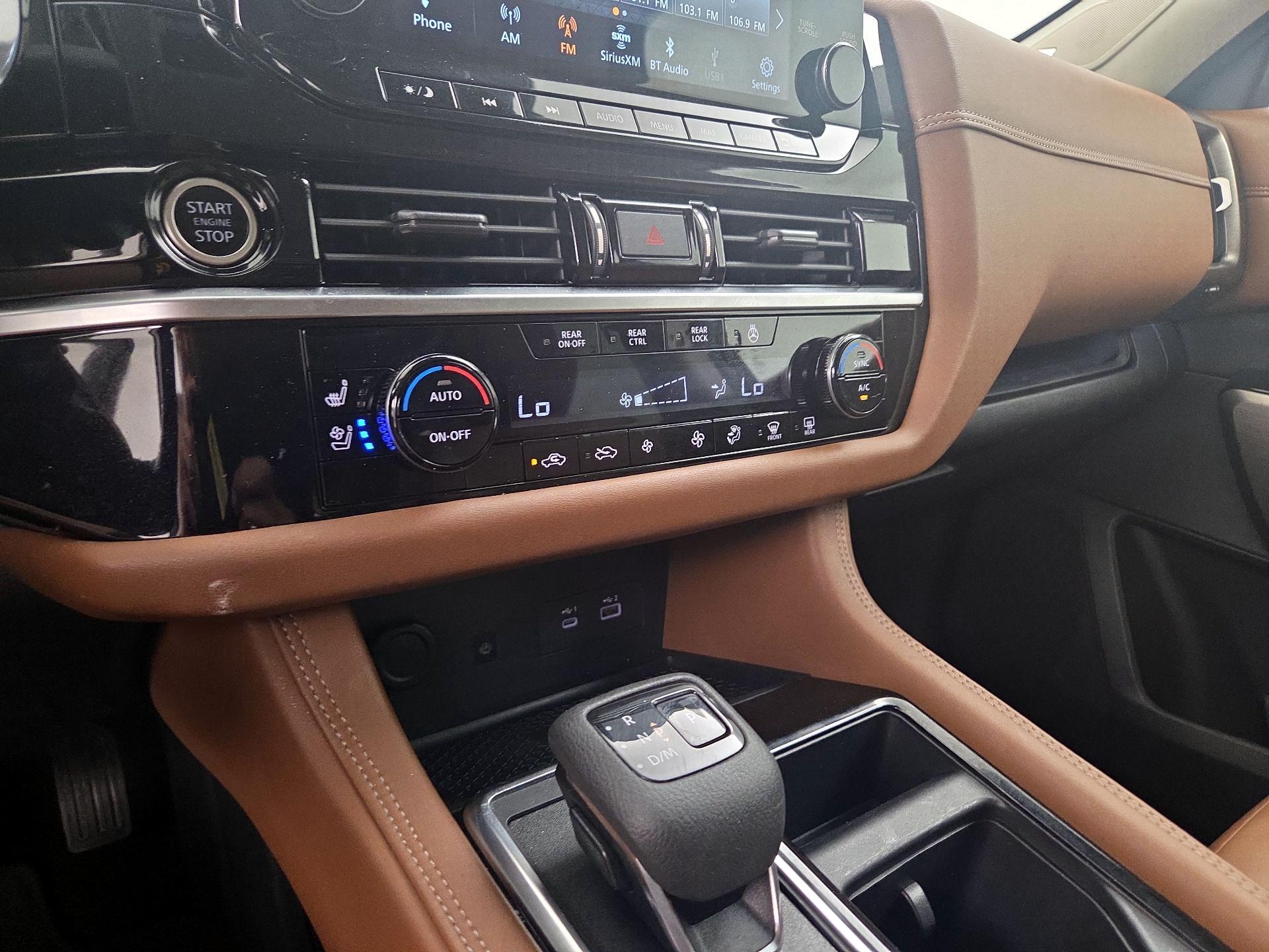 Thumbnail: 2023 Nissan Pathfinder - 16