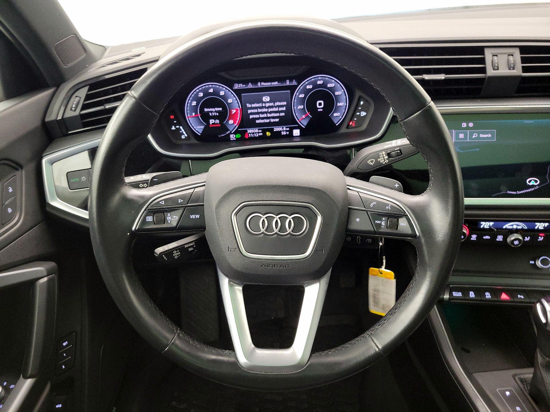 Thumbnail: 2022 Audi Q3 - 10