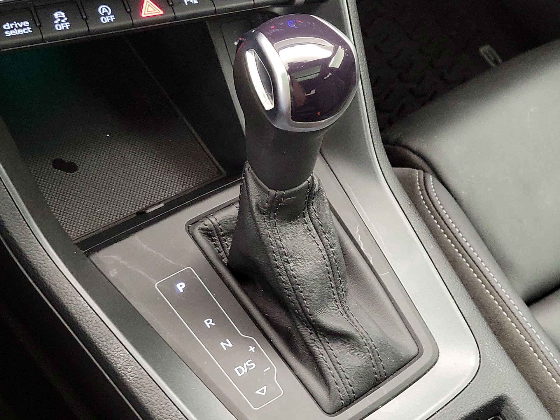 Thumbnail: 2022 Audi Q3 - 18